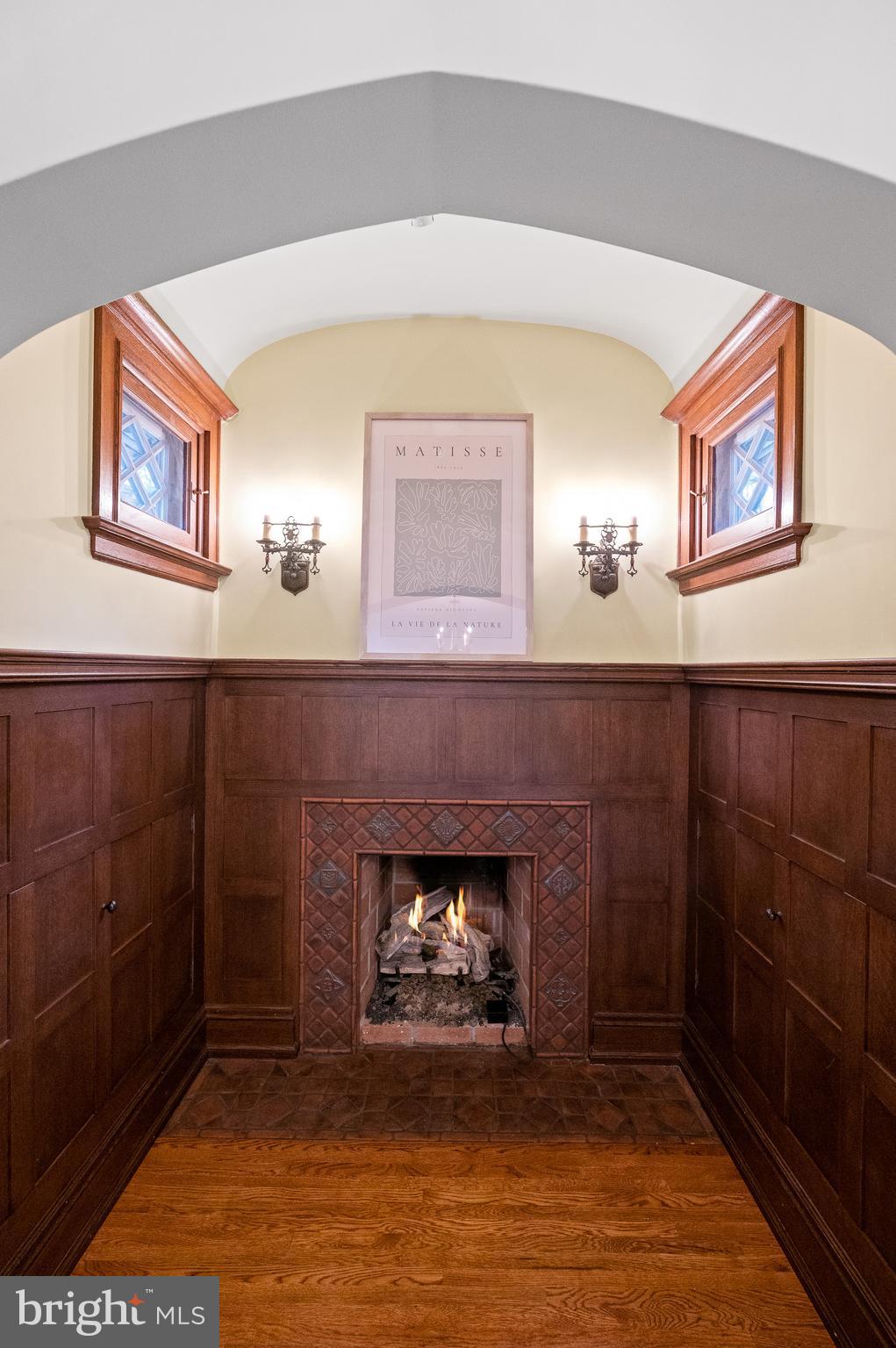 SOUTH WAYNE - Residential
