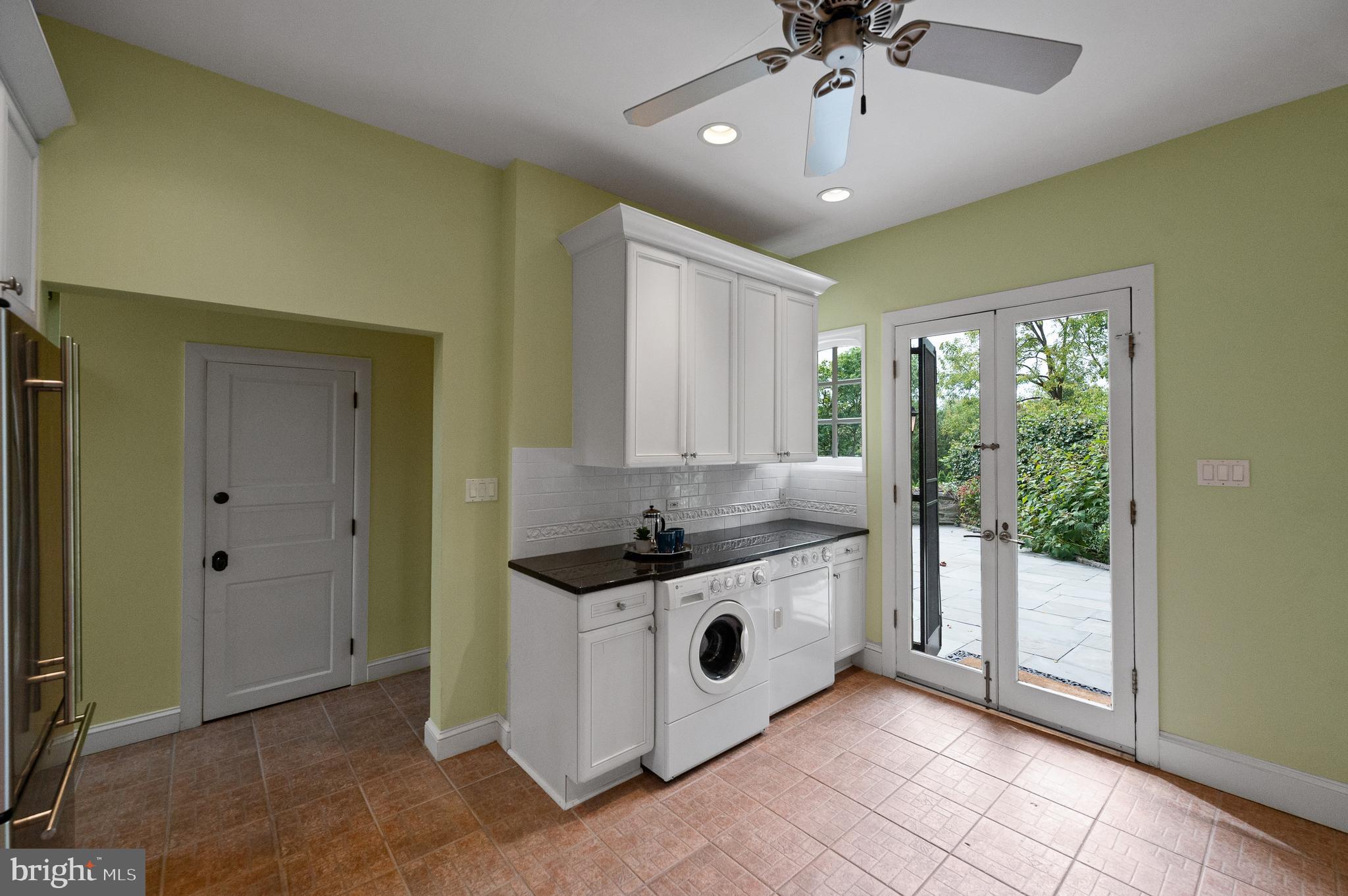 SOUTH WAYNE - Residential