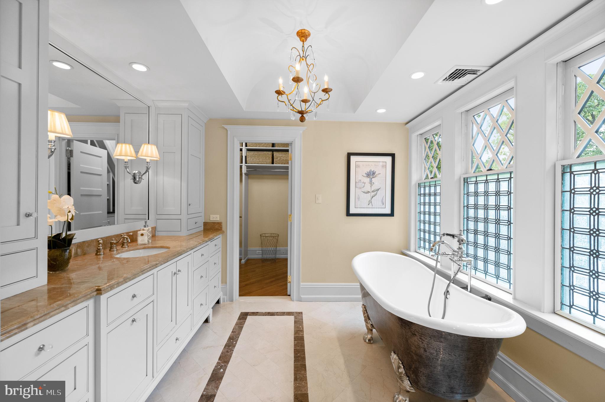 SOUTH WAYNE - Residential