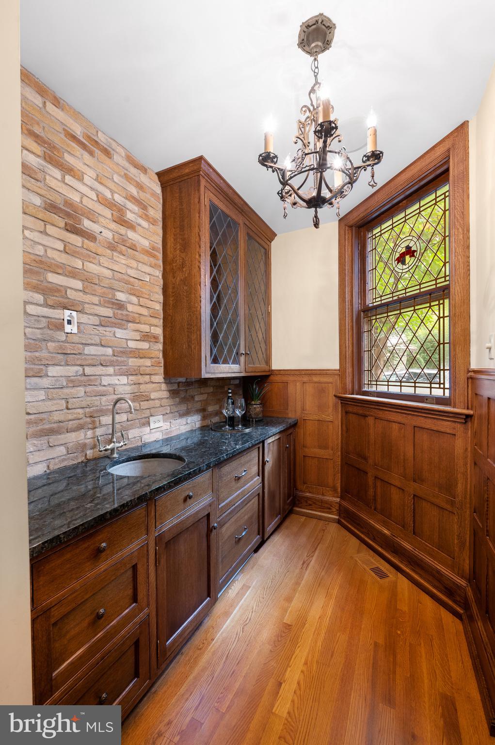 SOUTH WAYNE - Residential