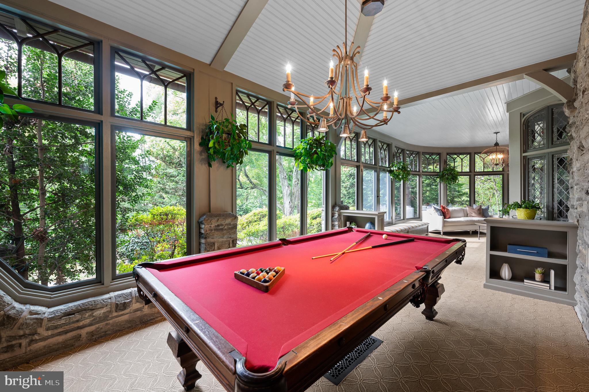 SOUTH WAYNE - Residential