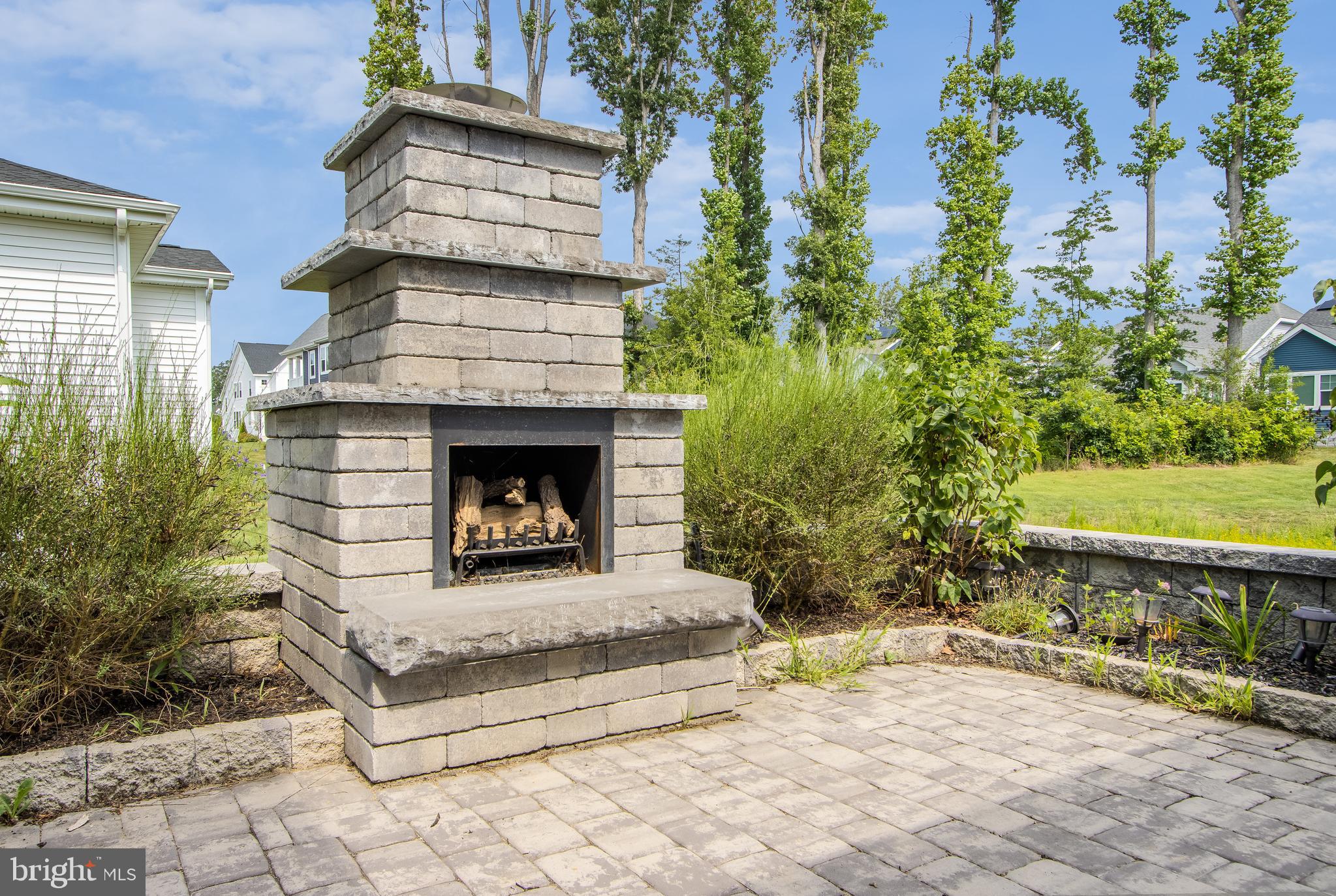 ARBOR-LYN - Residential