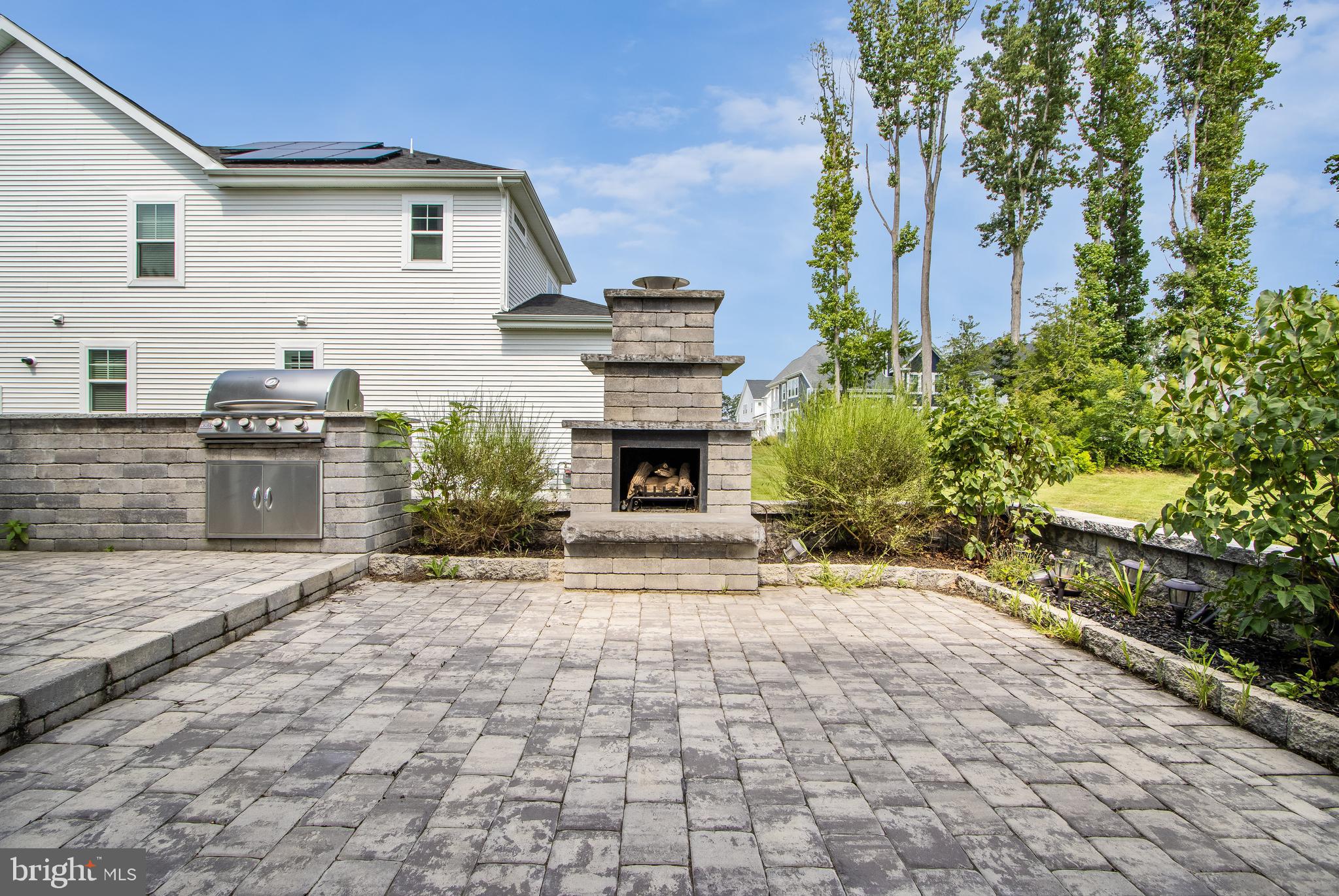 ARBOR-LYN - Residential