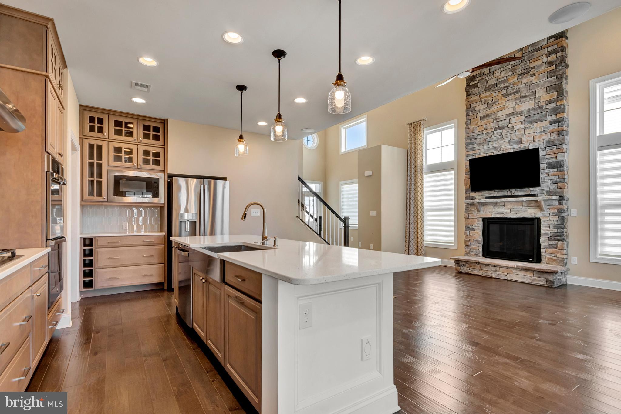 ARBOR-LYN - Residential