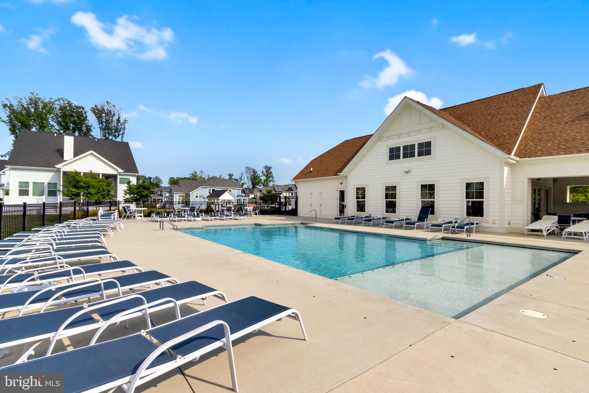 ARBOR-LYN - Residential