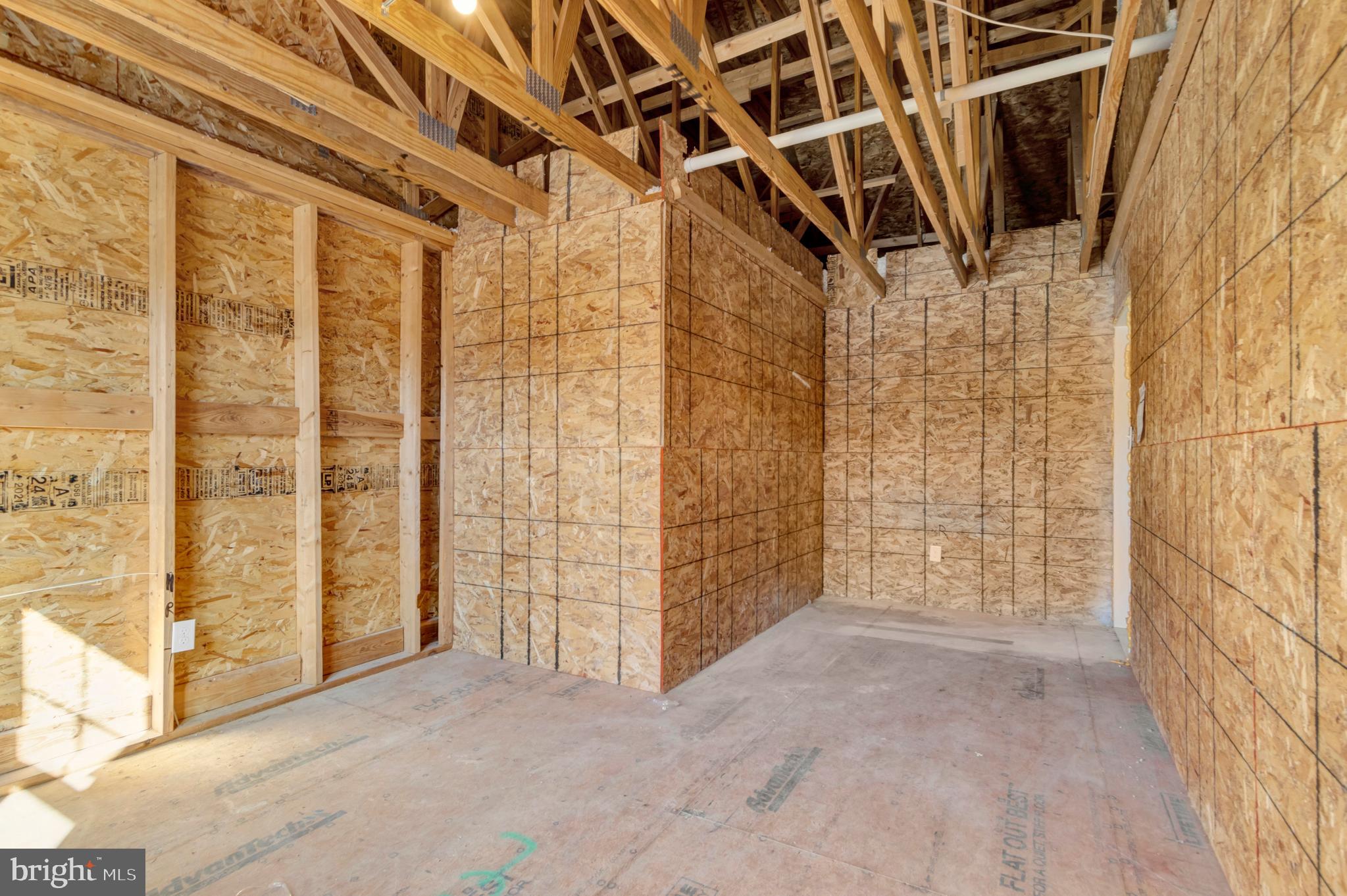 ARBOR-LYN - Residential