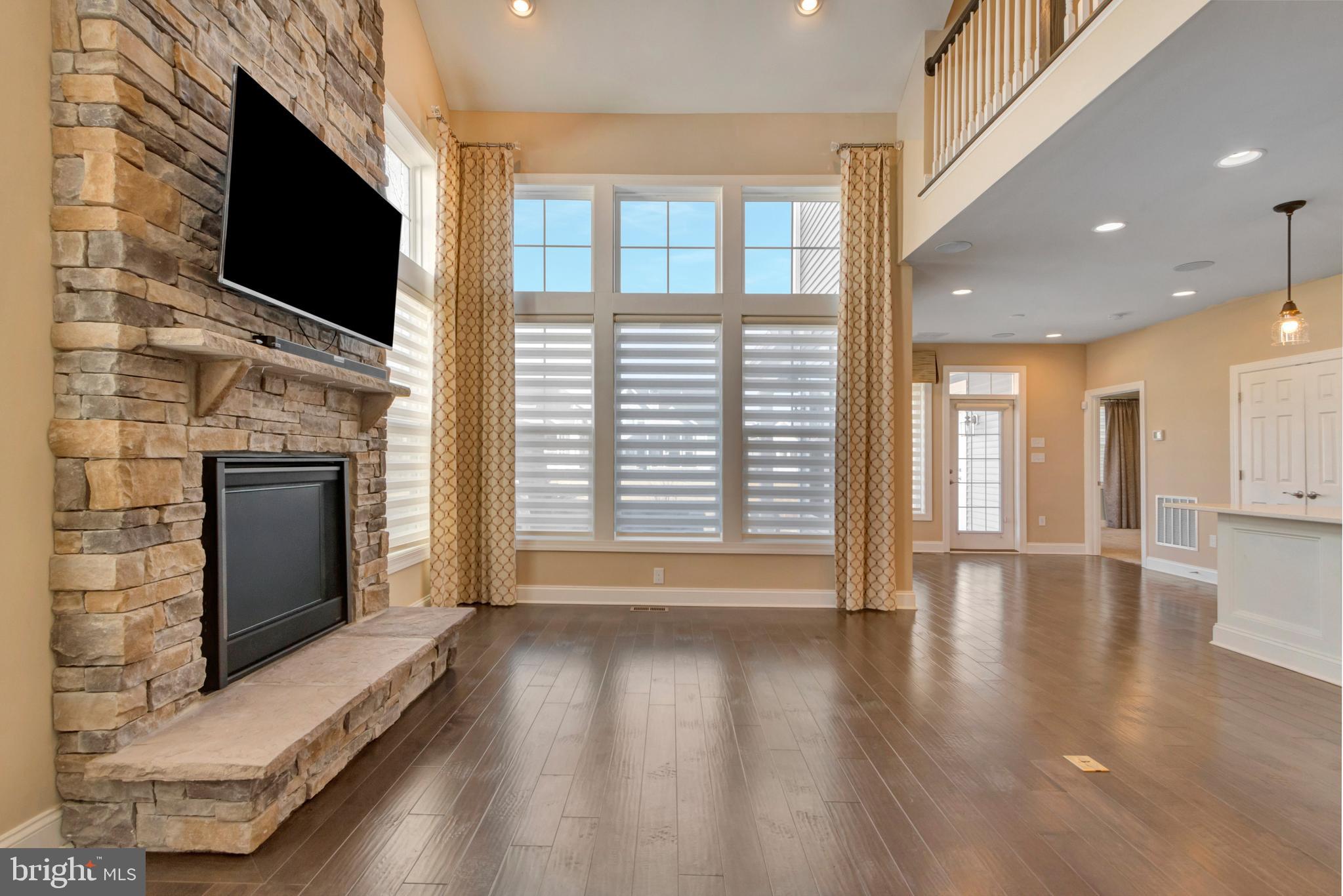 ARBOR-LYN - Residential