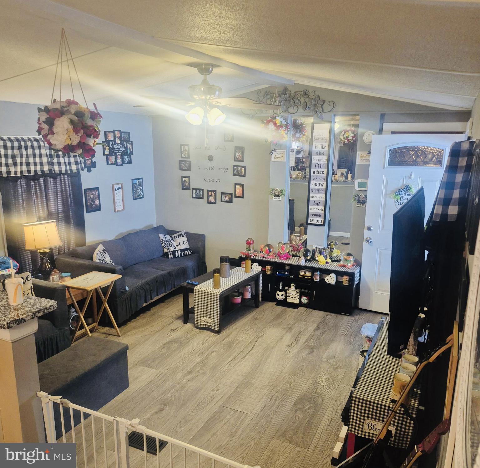 205 ROBWOOD RD
