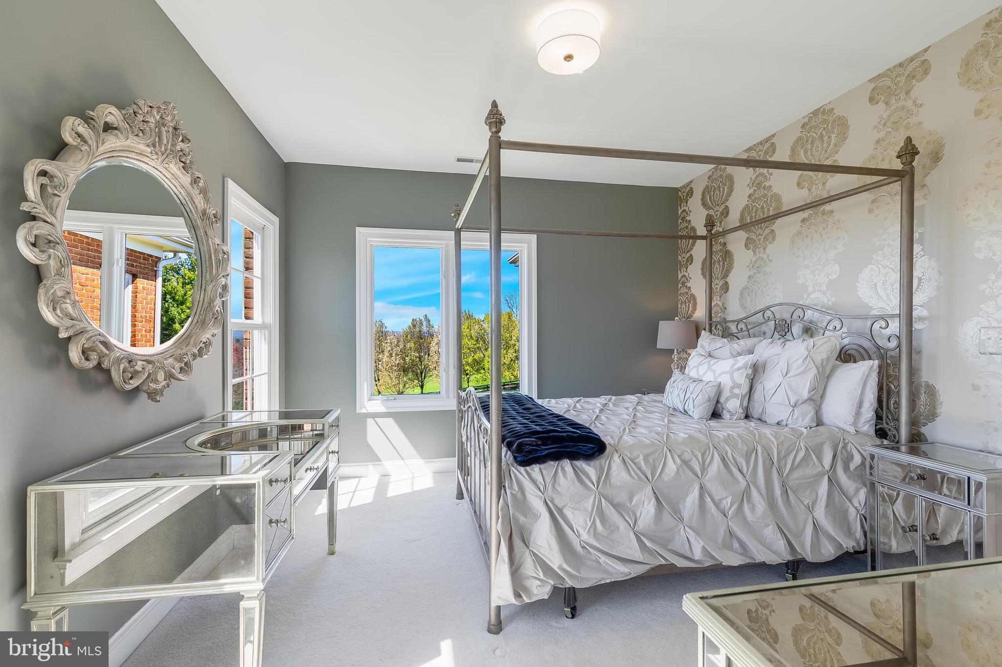 WATERFORD - Residential