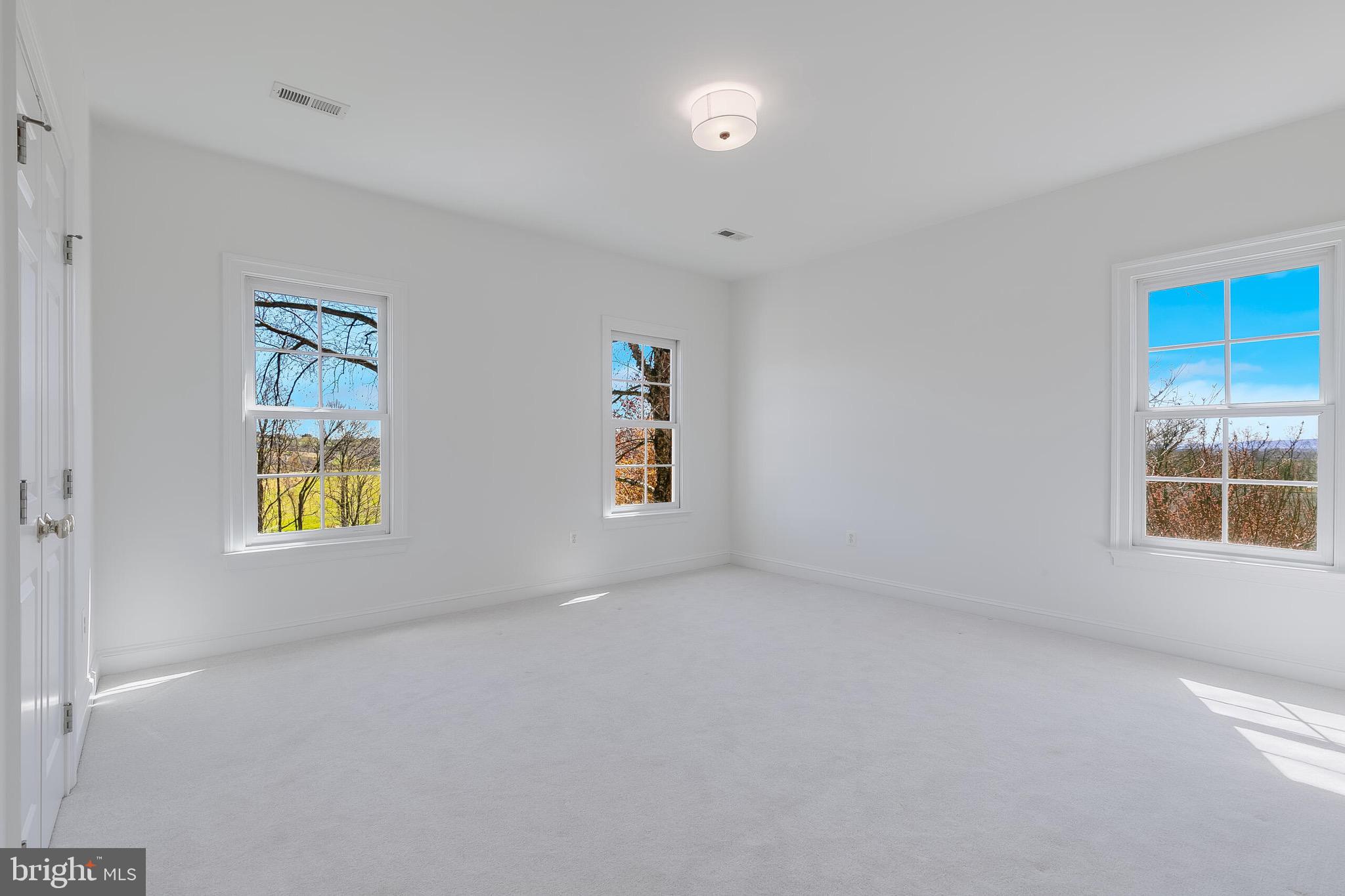 WATERFORD - Residential