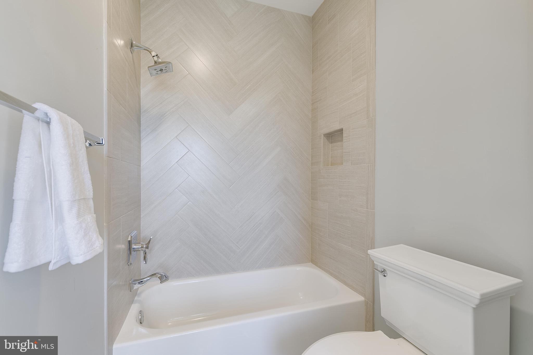 WATERFORD - Residential