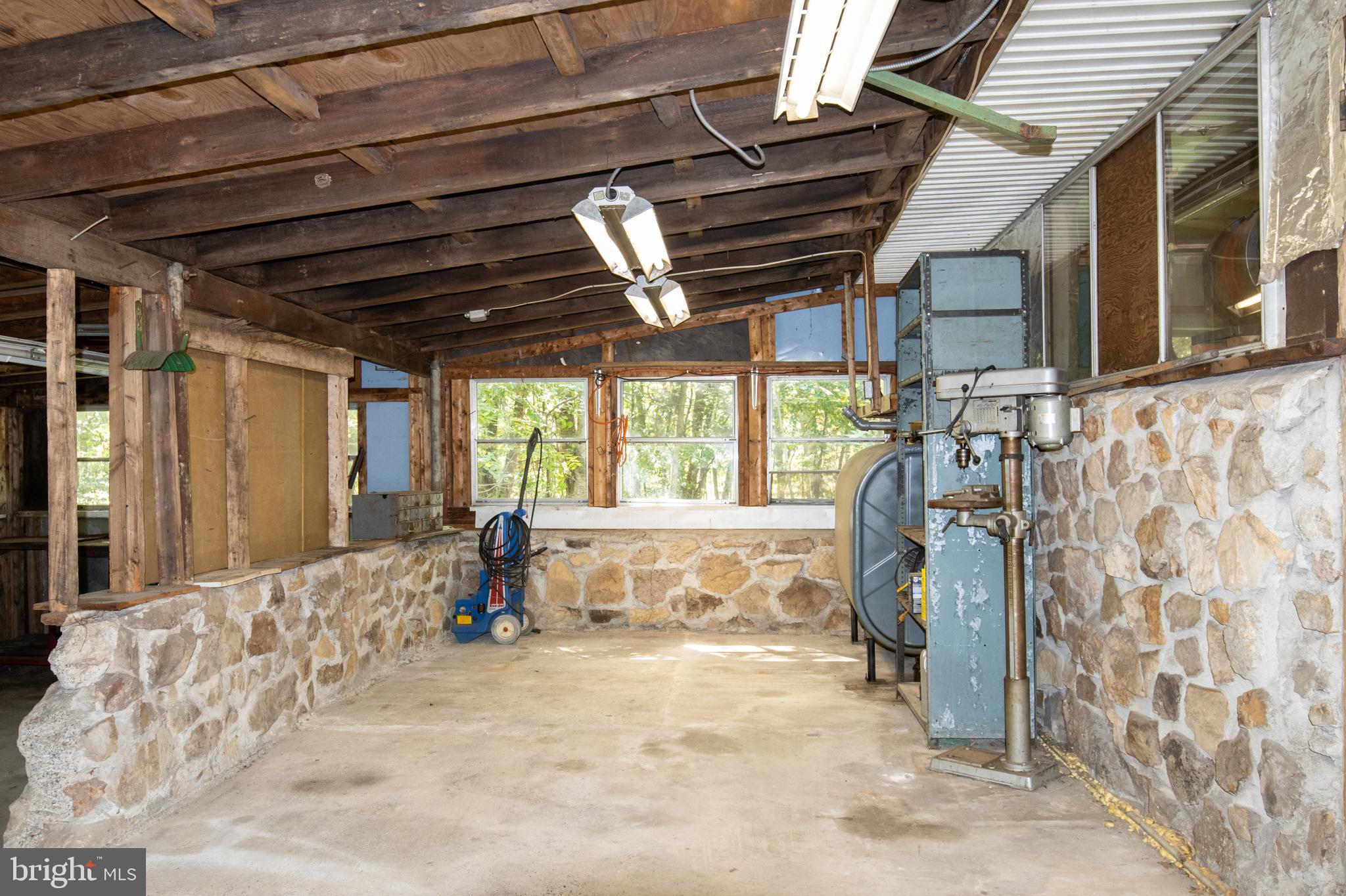 NORTH MANHEIM TWP - Residential