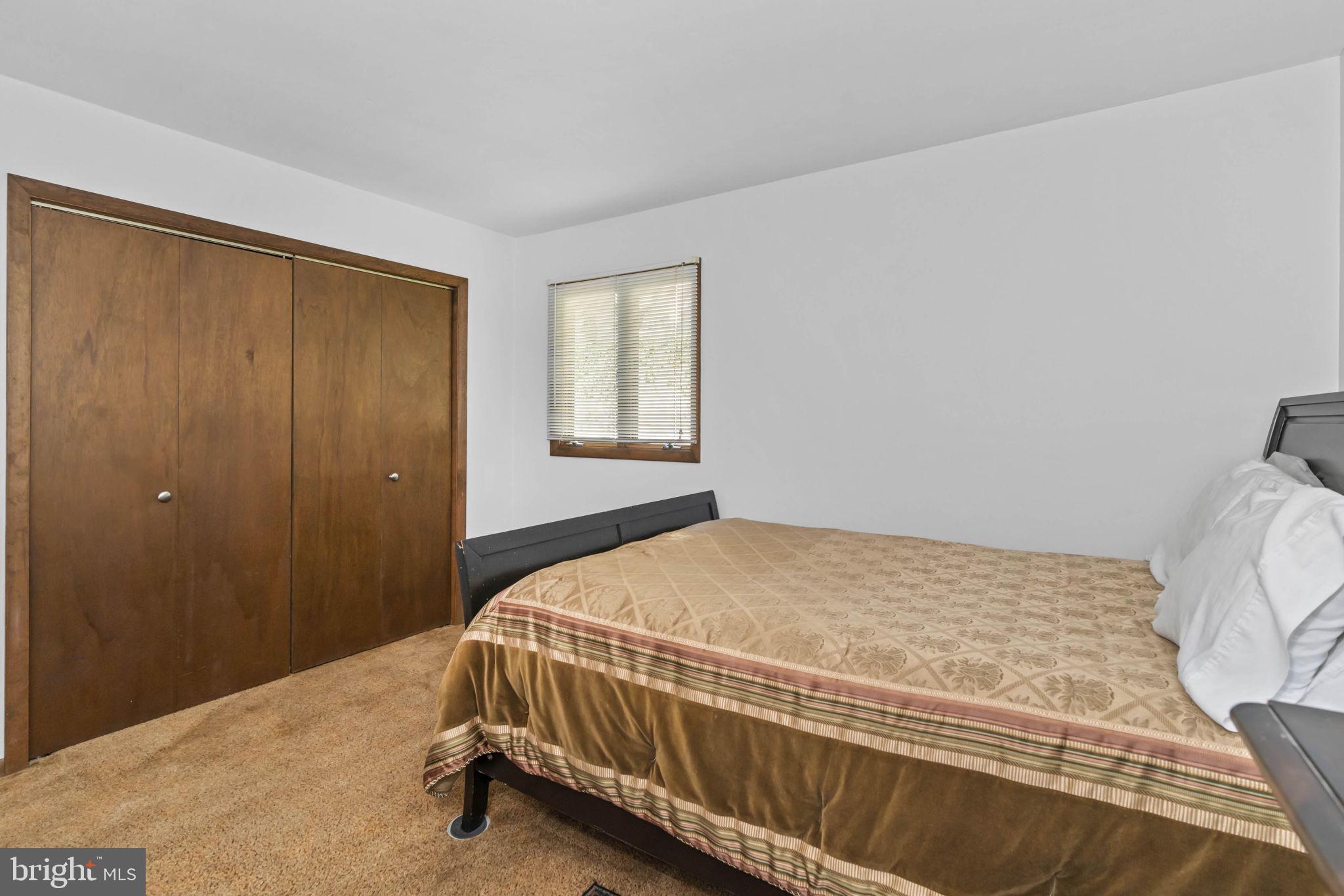 TOWER POINT - Residential