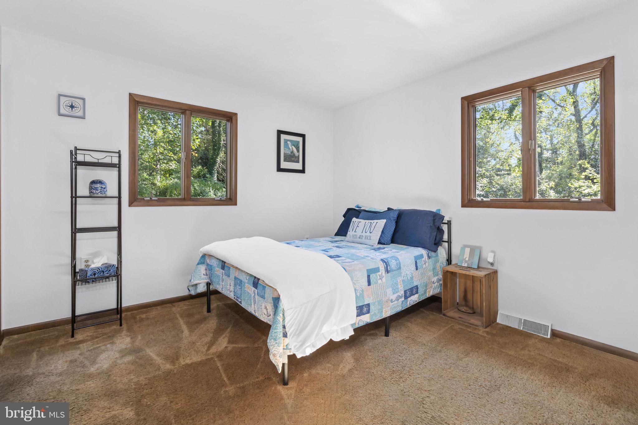 TOWER POINT - Residential