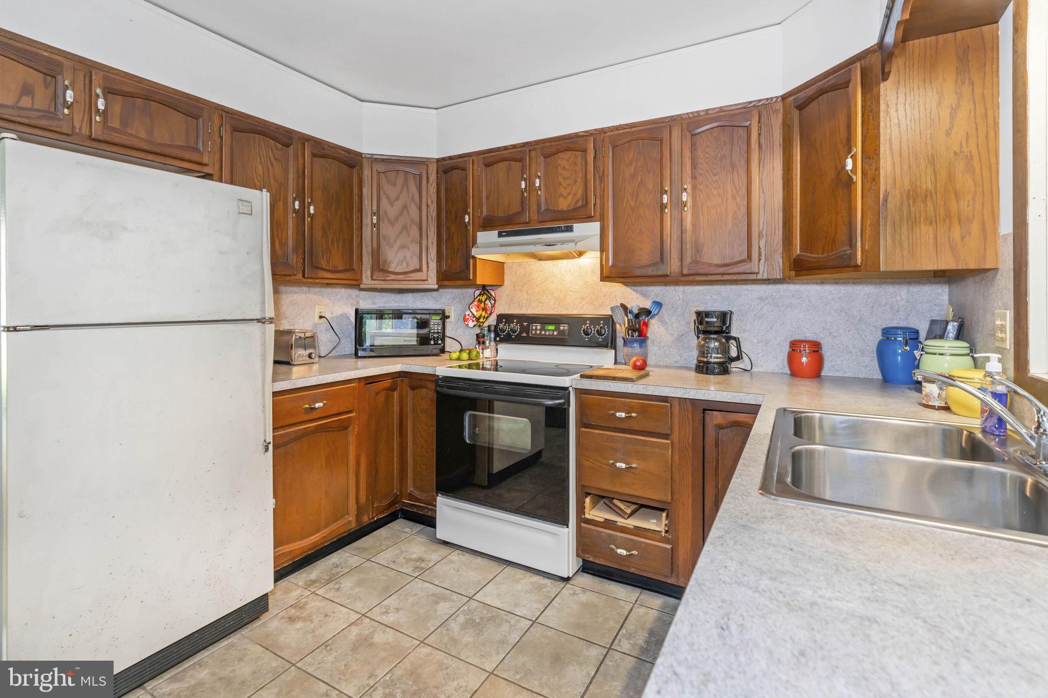 TOWER POINT - Residential