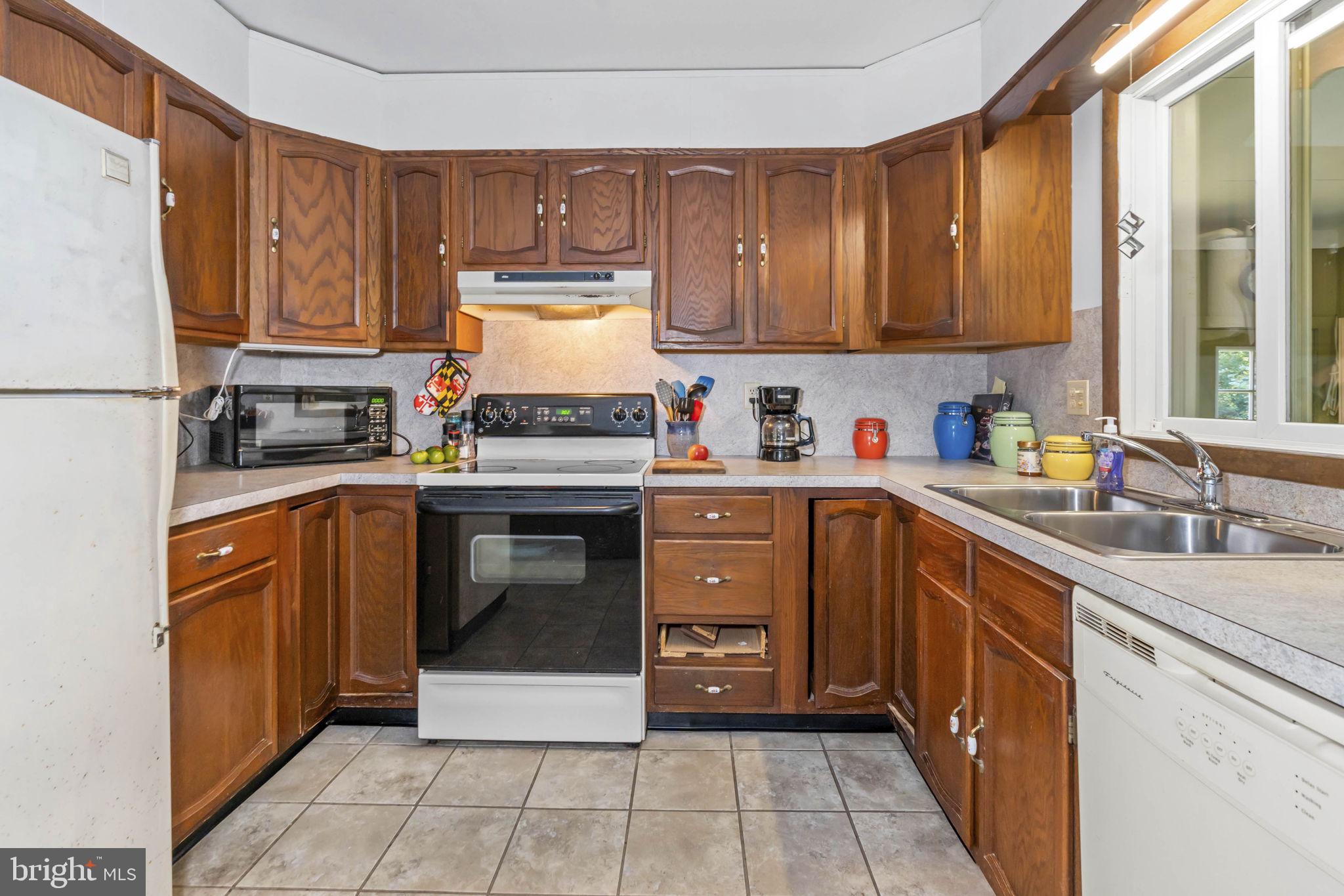 TOWER POINT - Residential