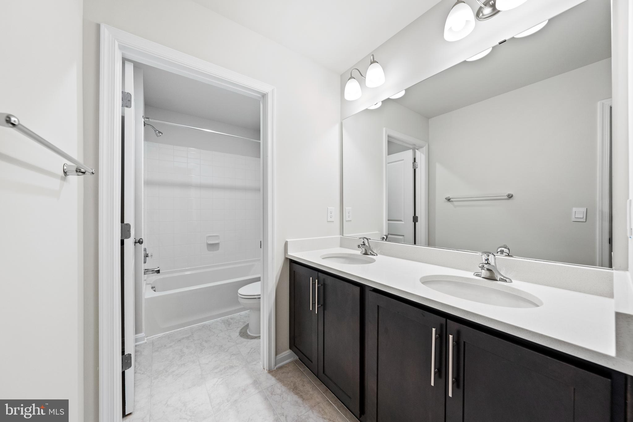 HERMITAGE - Residential