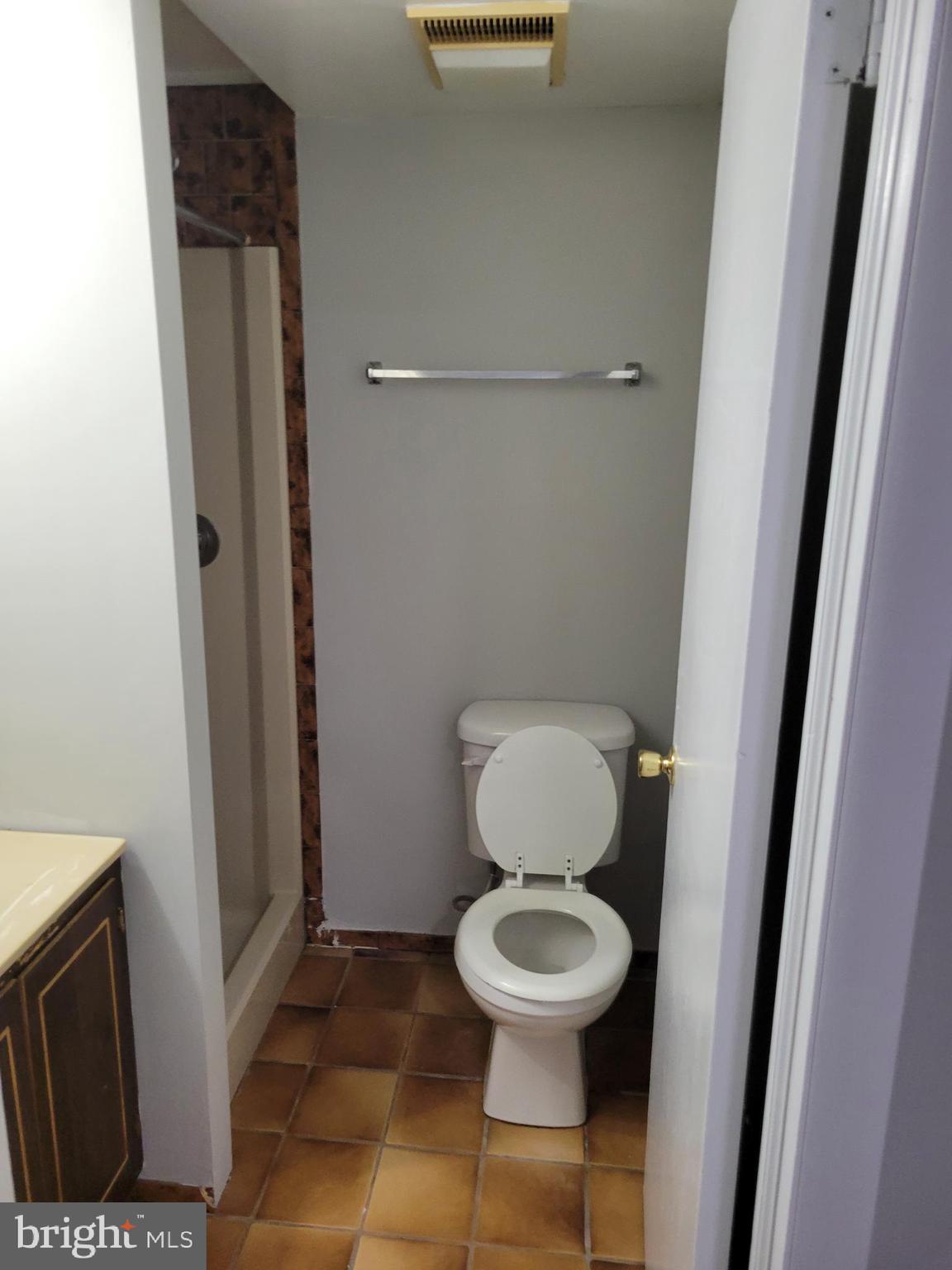 HAWTHORNE - Residential Lease