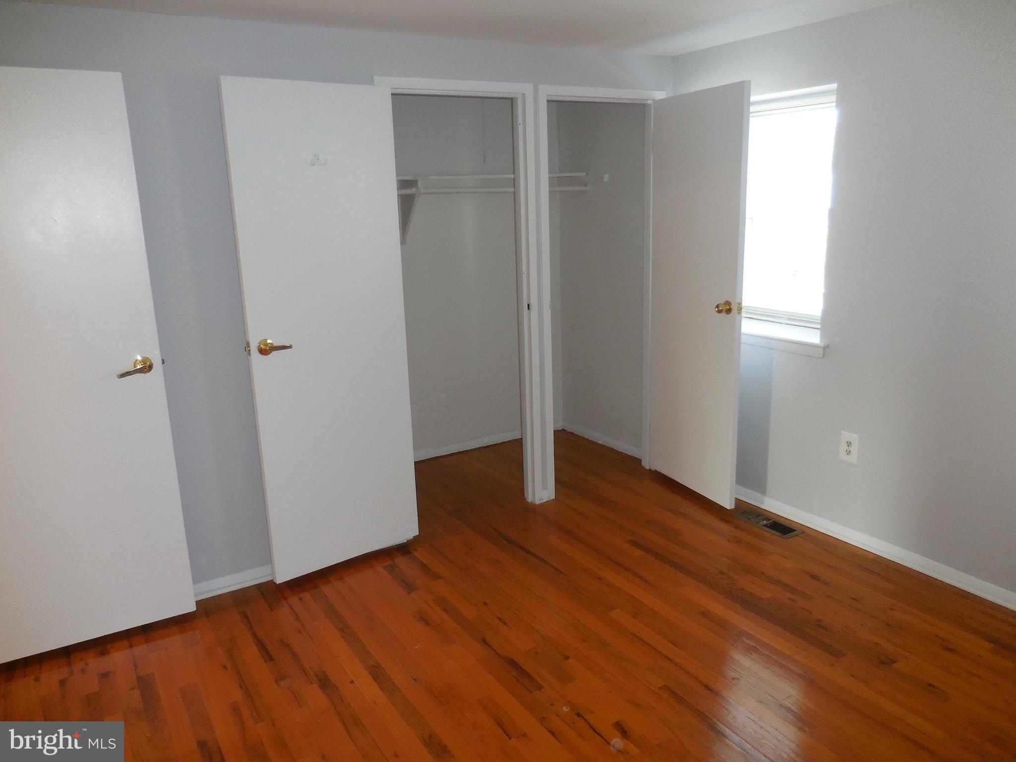 HAWTHORNE - Residential Lease