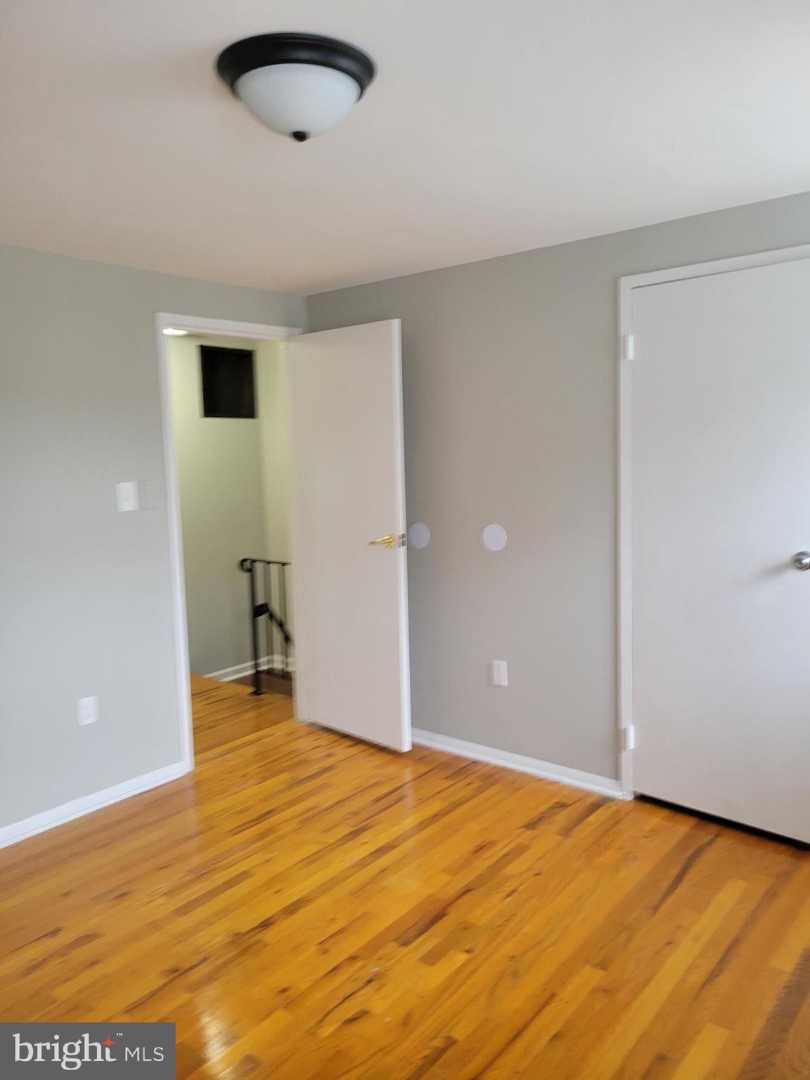 HAWTHORNE - Residential Lease