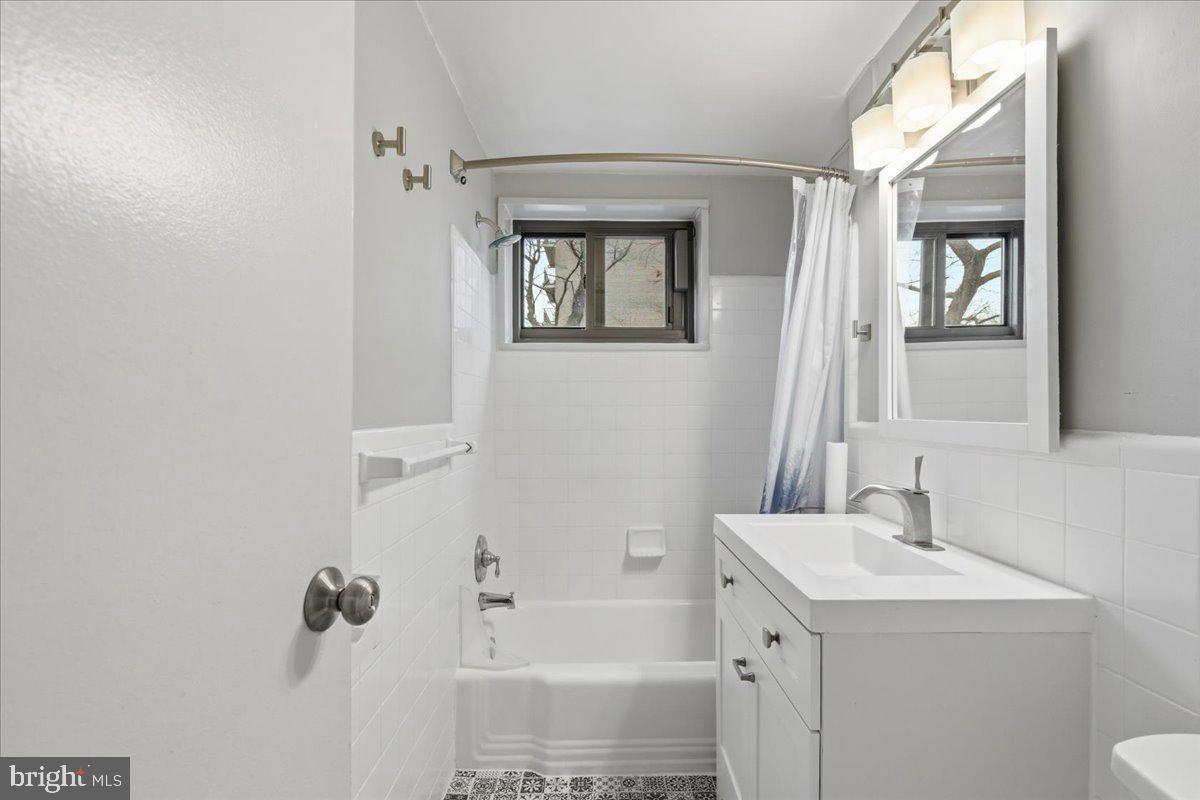 CAVENDISH - Residential Lease