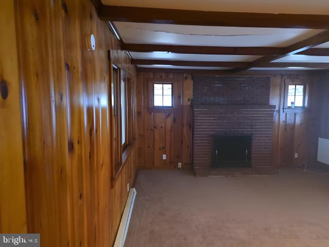 COLUMBIA BEACH - Residential