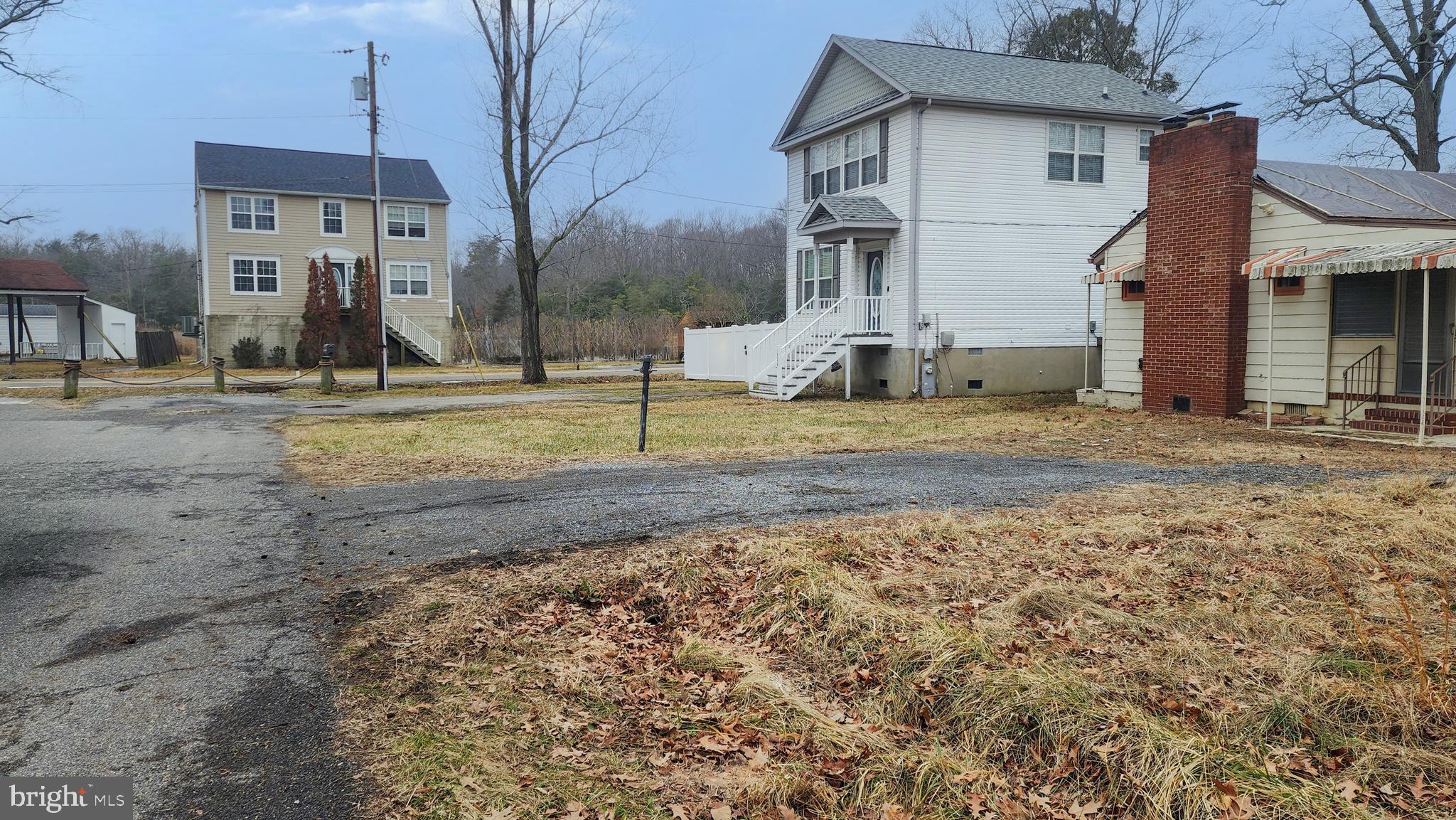 COLUMBIA BEACH - Residential