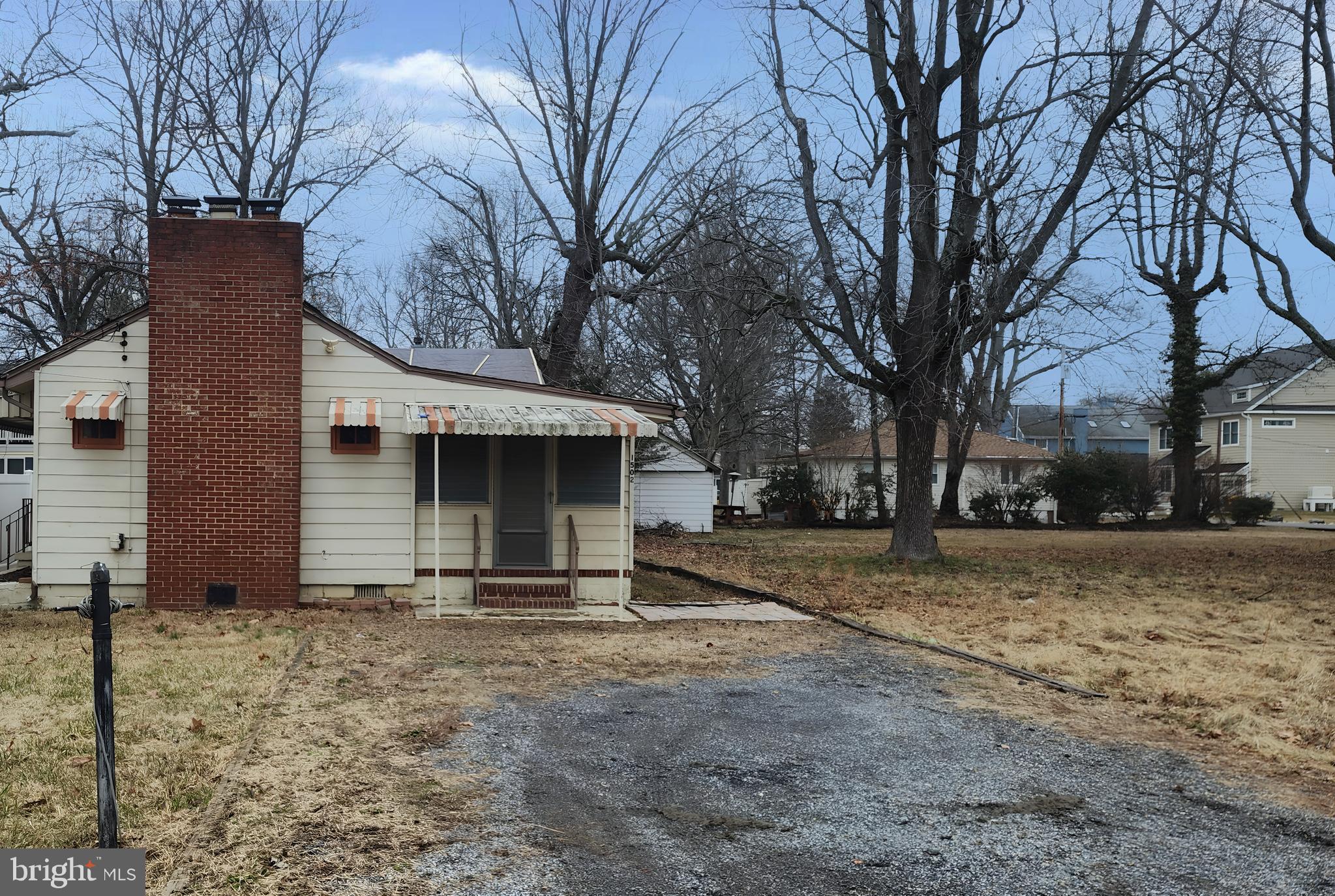 COLUMBIA BEACH - Residential