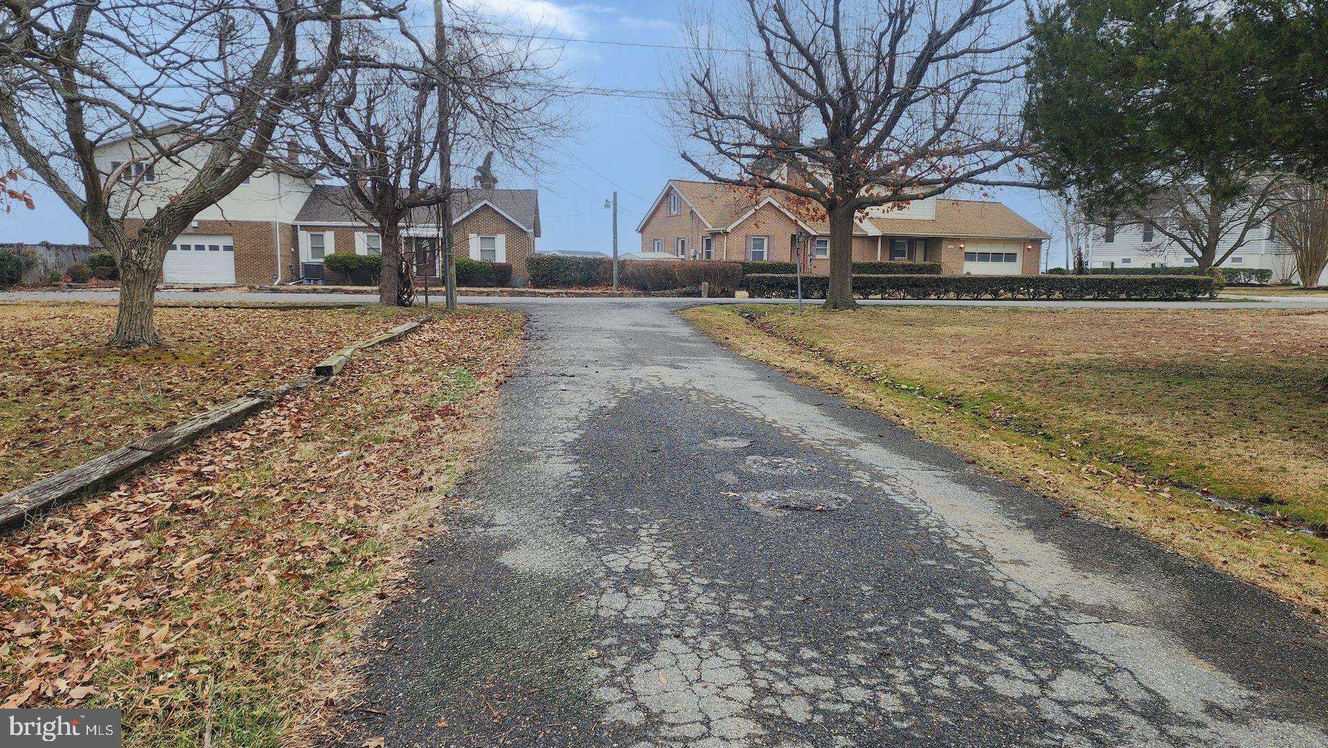 COLUMBIA BEACH - Residential