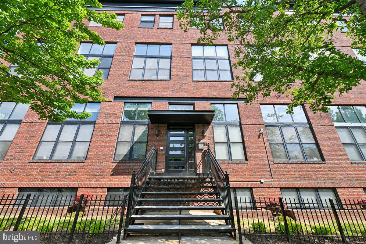 1111 W STREET NW 12