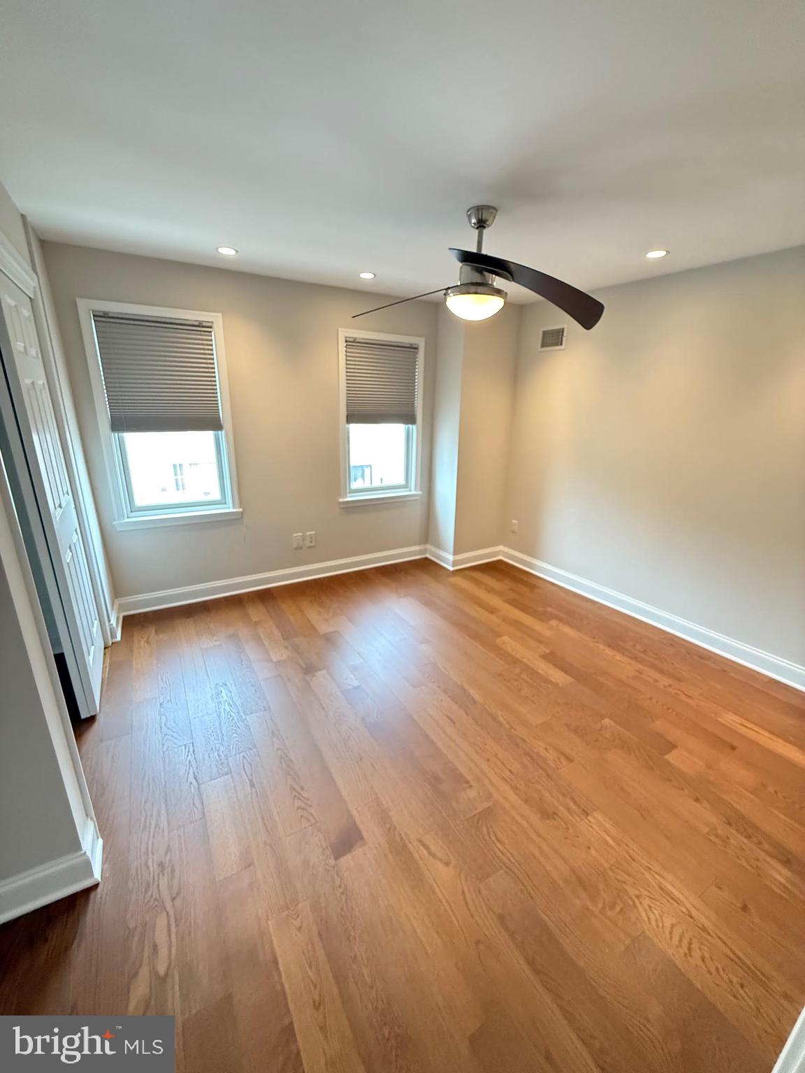 GIRARD ESTATES - Residential