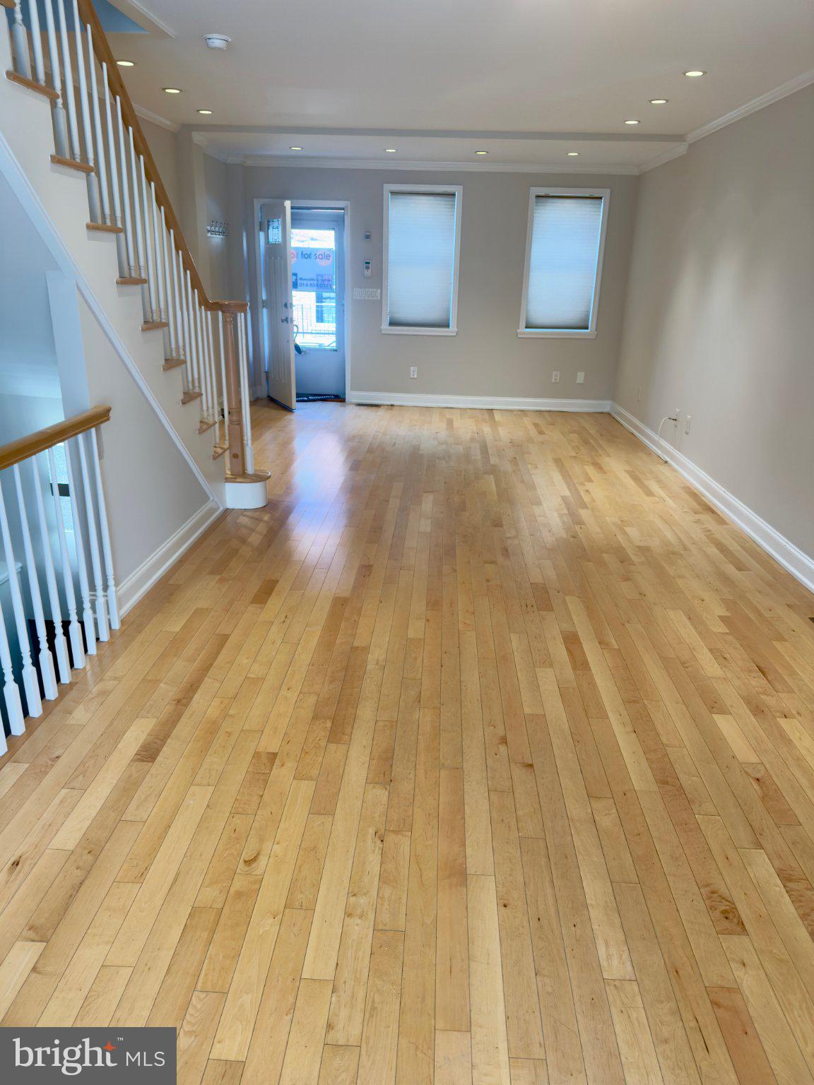 GIRARD ESTATES - Residential