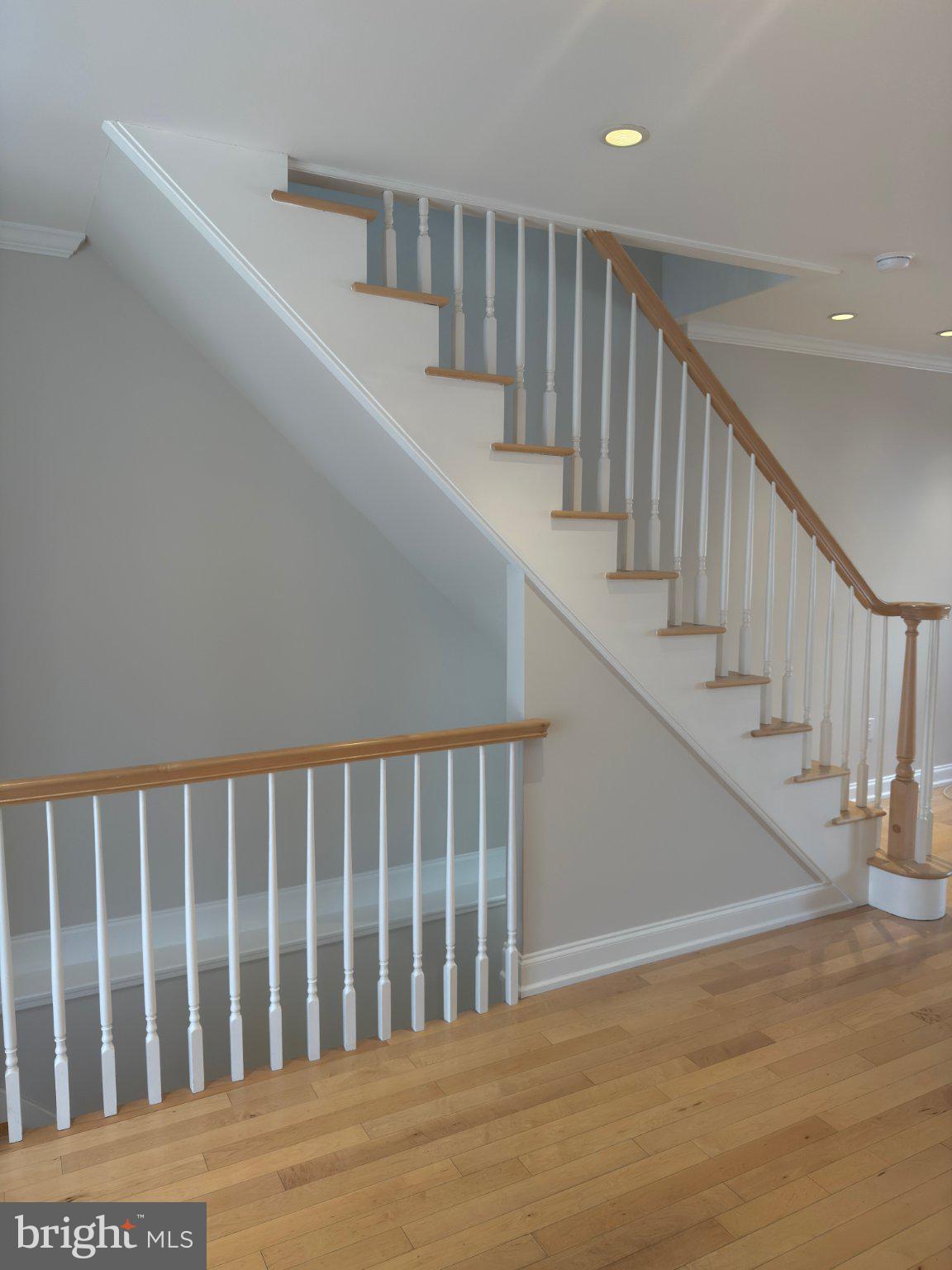 GIRARD ESTATES - Residential