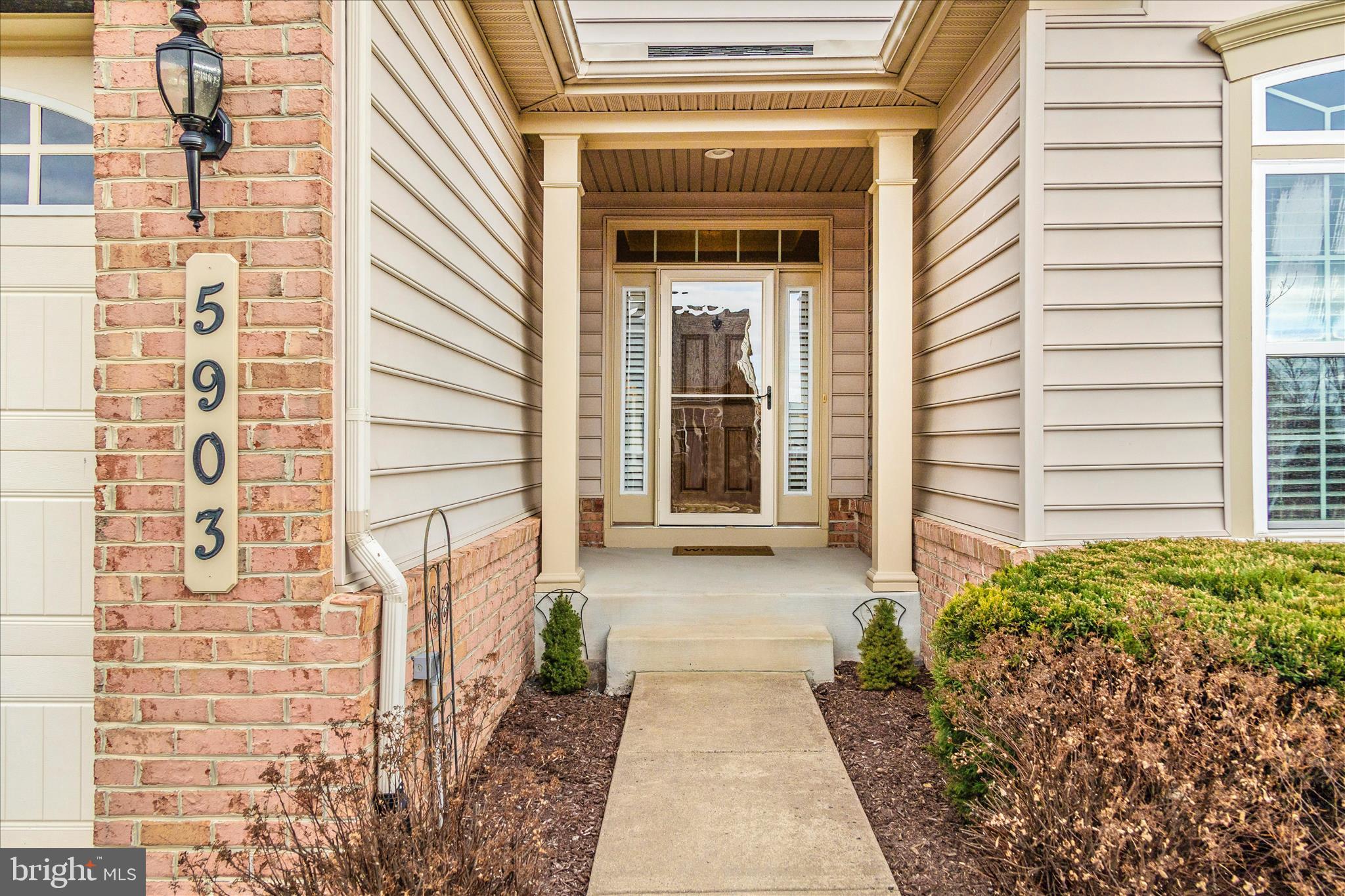 SIGNATURE CLUB AT GREENVIEW - Residential