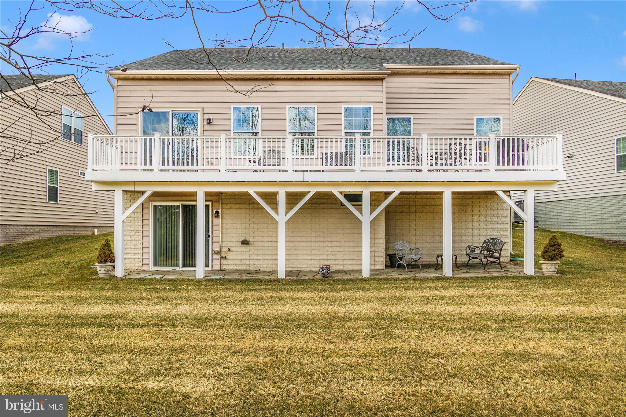 SIGNATURE CLUB AT GREENVIEW - Residential