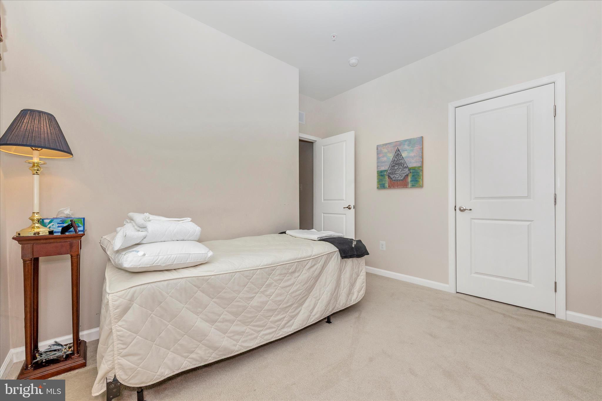 SIGNATURE CLUB AT GREENVIEW - Residential