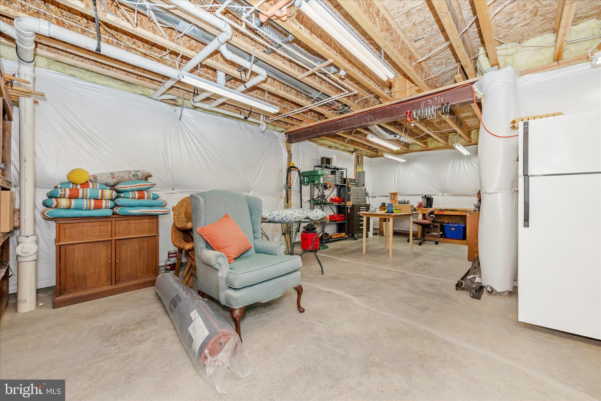 SIGNATURE CLUB AT GREENVIEW - Residential