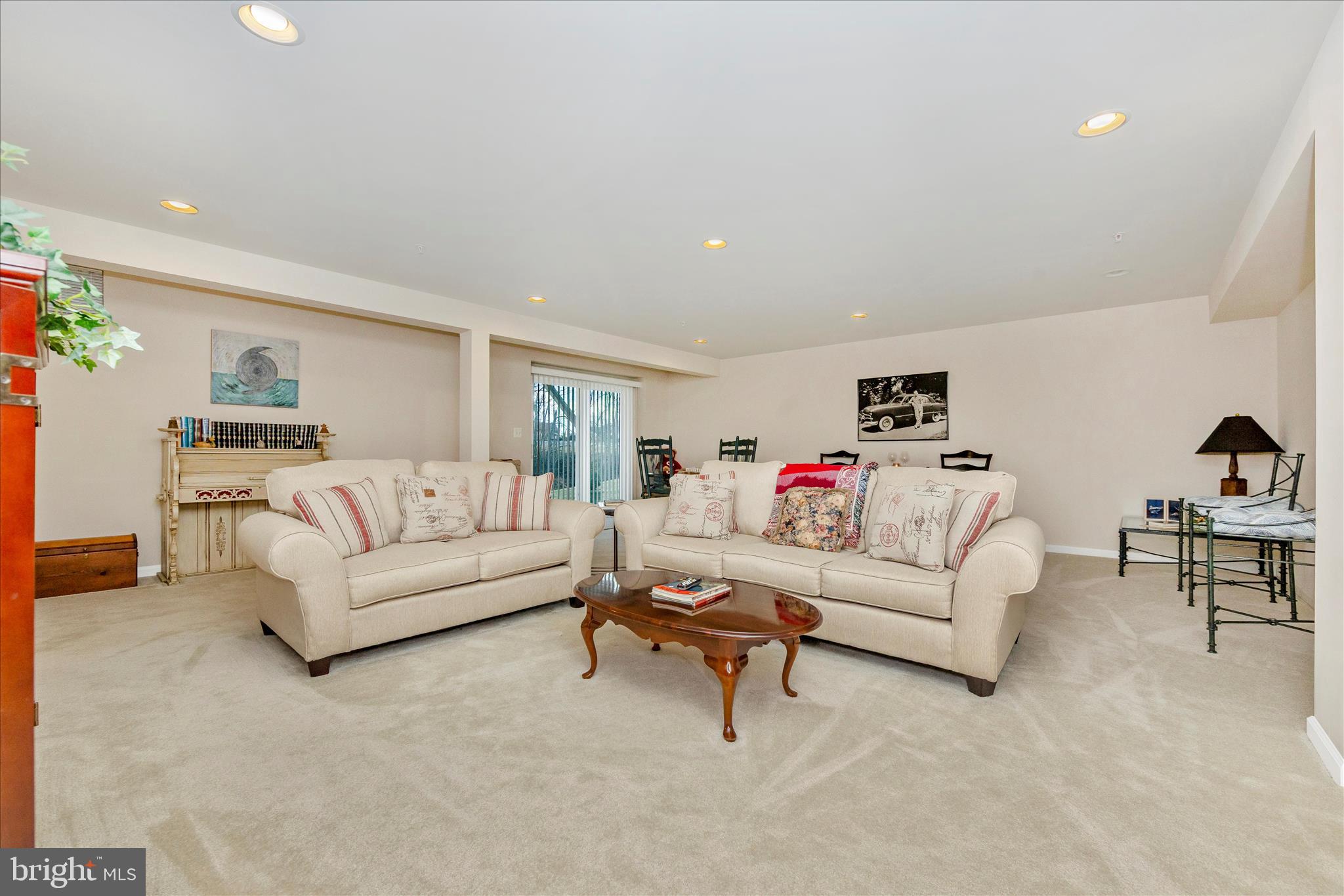 SIGNATURE CLUB AT GREENVIEW - Residential