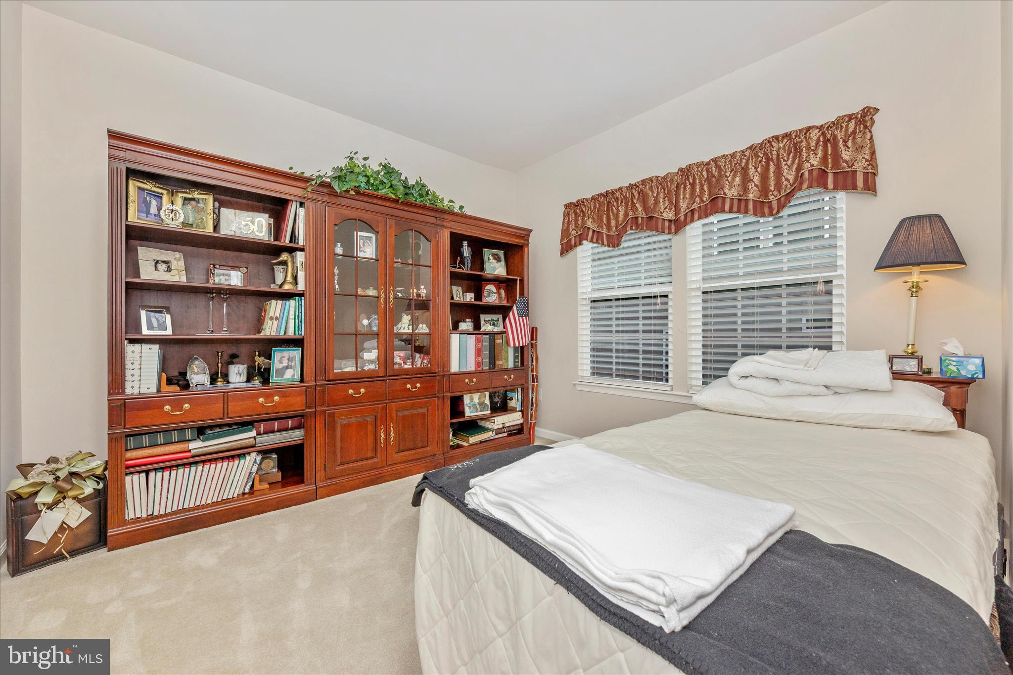 SIGNATURE CLUB AT GREENVIEW - Residential