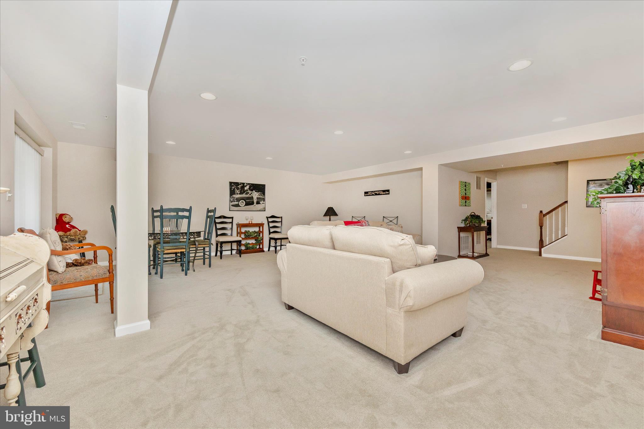 SIGNATURE CLUB AT GREENVIEW - Residential