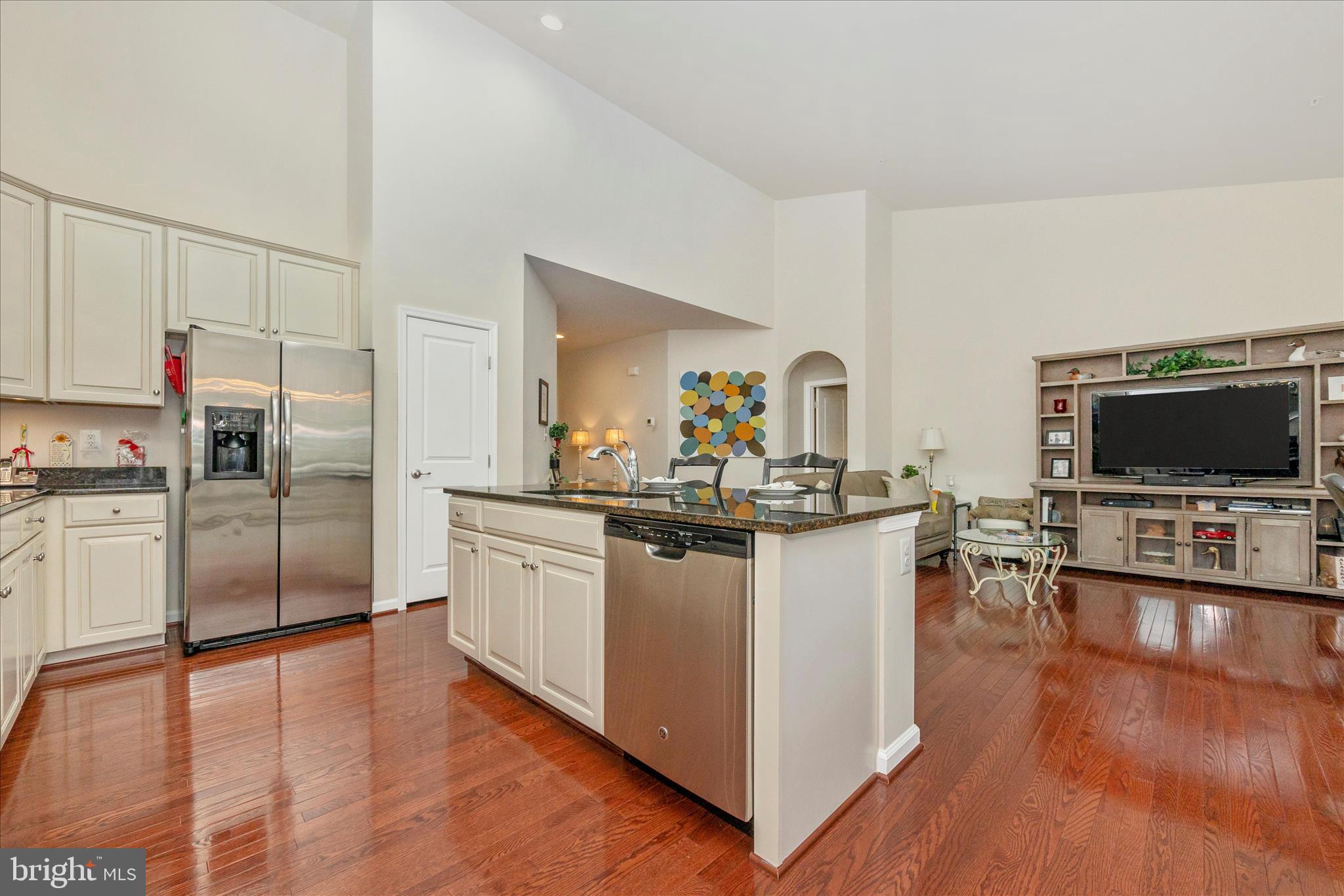 SIGNATURE CLUB AT GREENVIEW - Residential