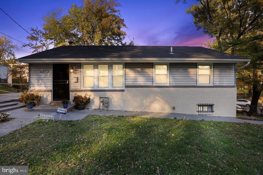 Luxurious 4-bed, 4-bath haven moments from DC. Gourmet kitchen, private bathrooms, large yard, and two driveways for parking.   Don't miss out on this upgraded home!   

Zillow applications preferred.  Applicants or their representative must see the house before applying. 

Highlights:
Tranquil Suburb: Minutes from DC.
Gourmet Kitchen: Stainless steel appliances, quartz countertops.
Private Bathrooms: Each bedroom has one.
Expansive Lot: Large yard, two driveways.
Prime Access: Walk to Metro, quick highway access.

Amenities:
Fenced yard, two driveways.
Washer/dryer, patio, swing, and hammock.

Restaurants Walkable: *NEW* Station 202 Cheverly Restaurants, Oasiz Bar & Grill, De Ranch, Ledo Pizza, Para Hita, a Quick Drive Away: Hyattsville Arts District, Union Market
Grocery Nearby: Aldi, Walgreens, Walmart, Cheverly Community Market
Attractions Nearby: *NEW* Bladensburg Library, Bladensburg Park, Cheverly East Park, DC Arboretum

Renter pays for gas, electric, water, internet, TV; Tenant must mow during grass/leaves season (monthly neighborhood service available for an additional fee if desired)