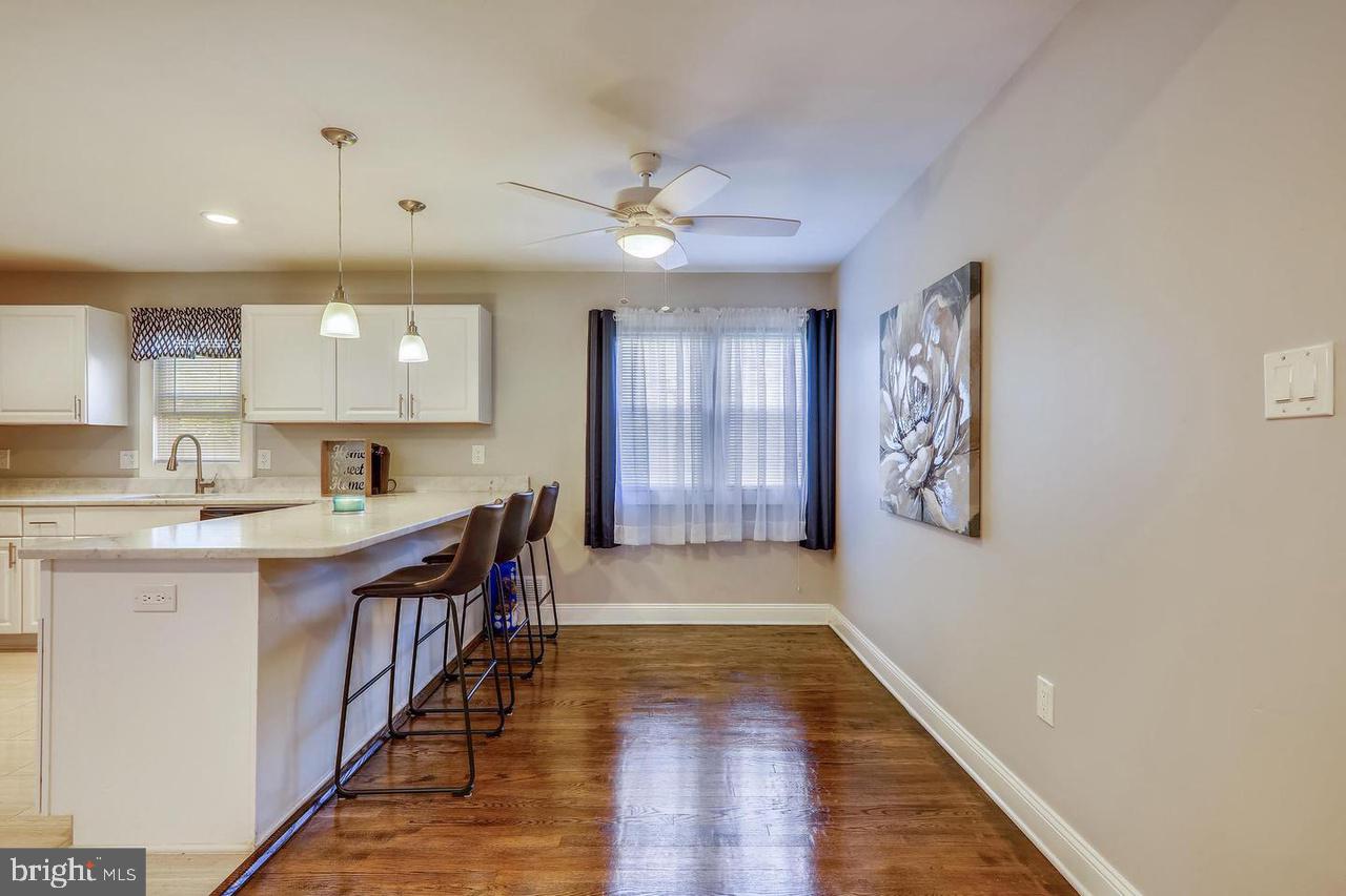 CHEVERLY MANOR - Residential Lease