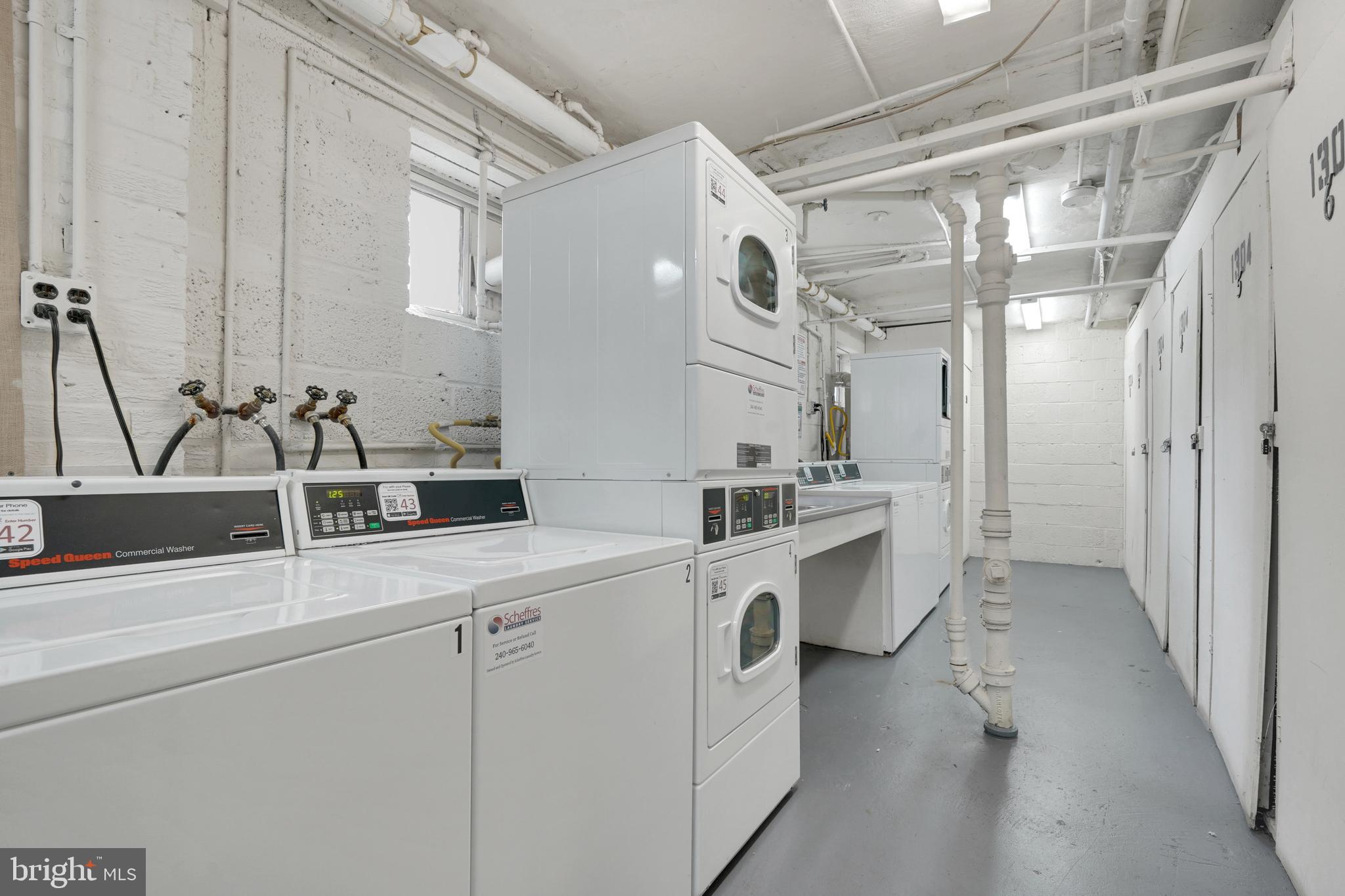 ROSSLYN HEIGHTS - Residential