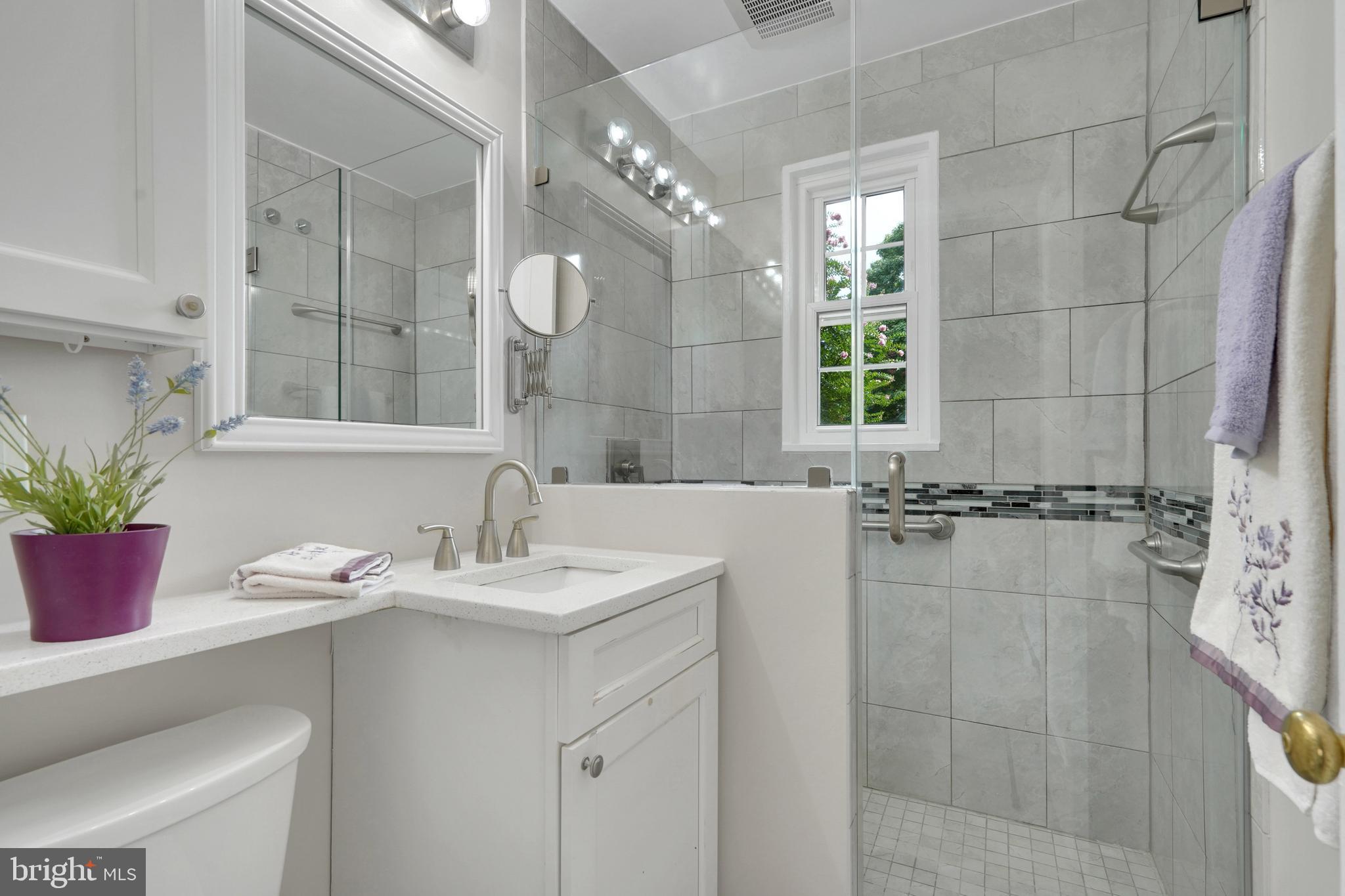 ROSSLYN HEIGHTS - Residential