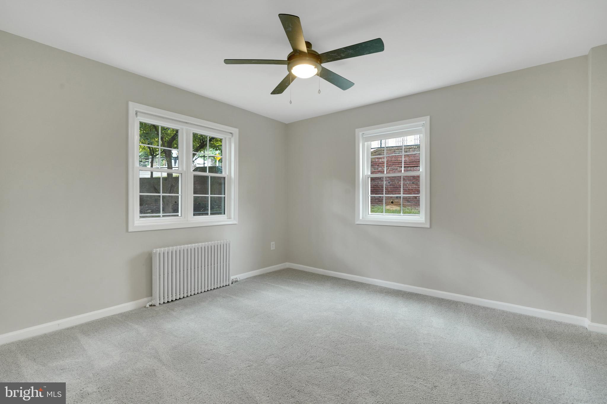 ROSSLYN HEIGHTS - Residential