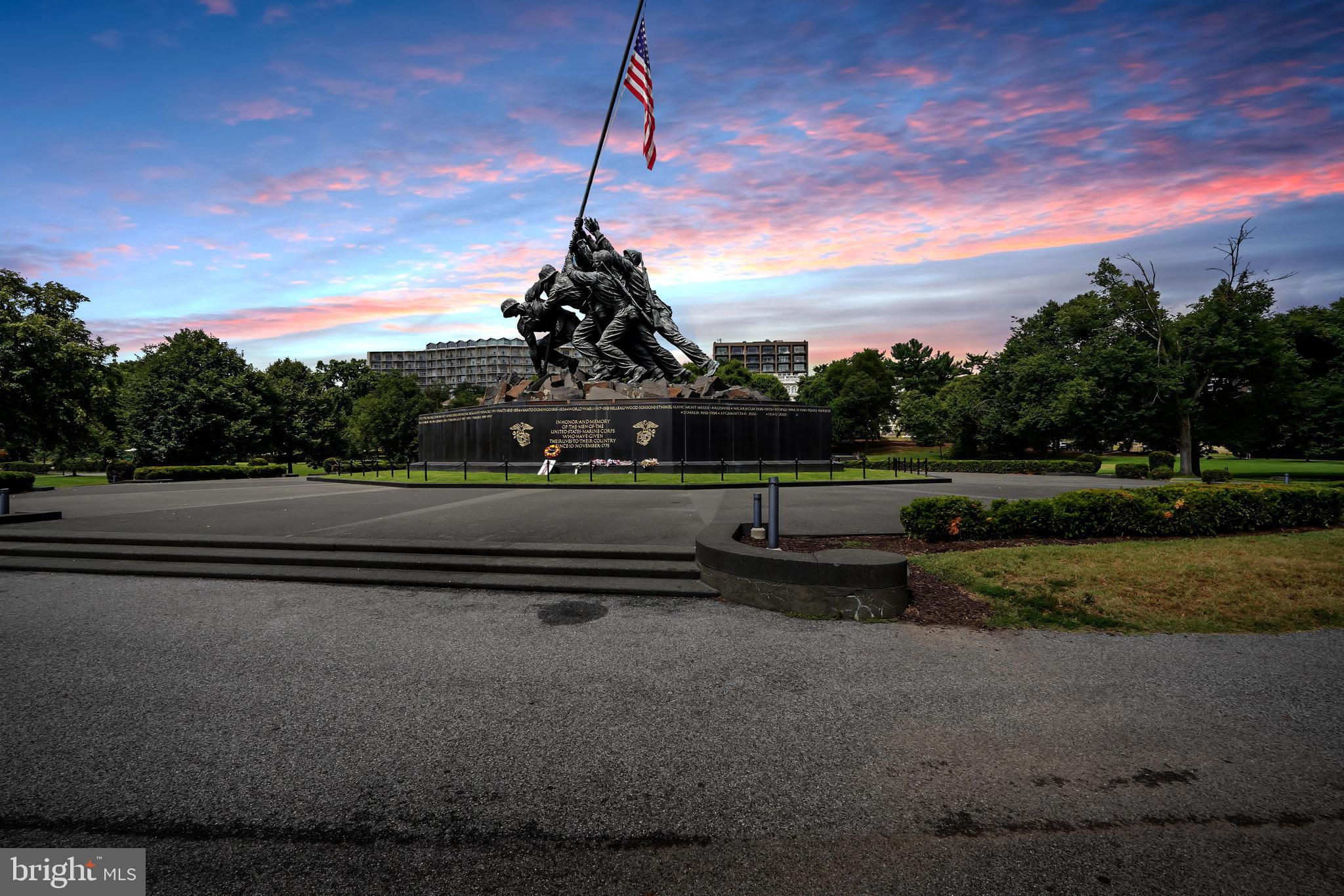 ROSSLYN HEIGHTS - Residential