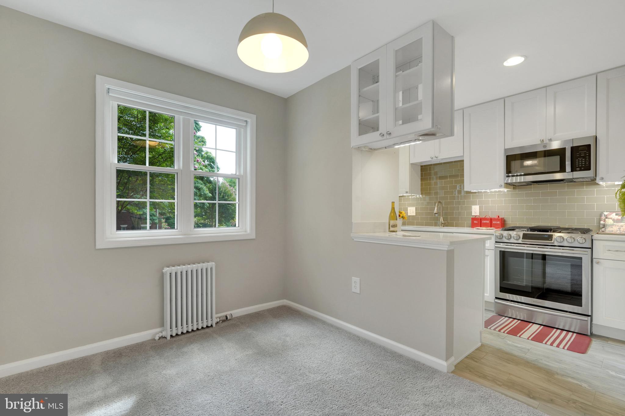 ROSSLYN HEIGHTS - Residential