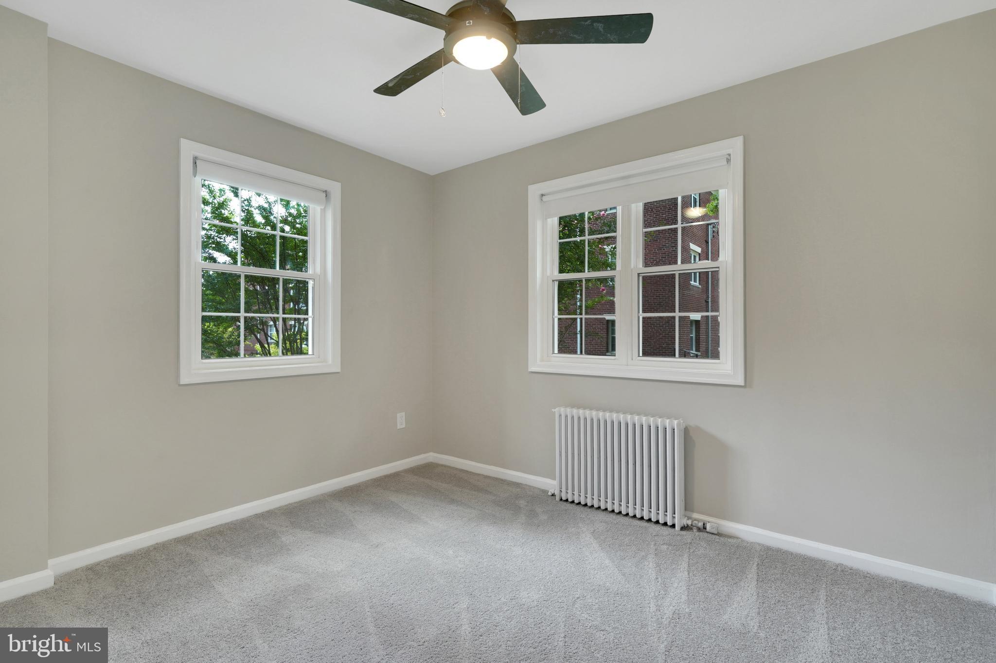 ROSSLYN HEIGHTS - Residential