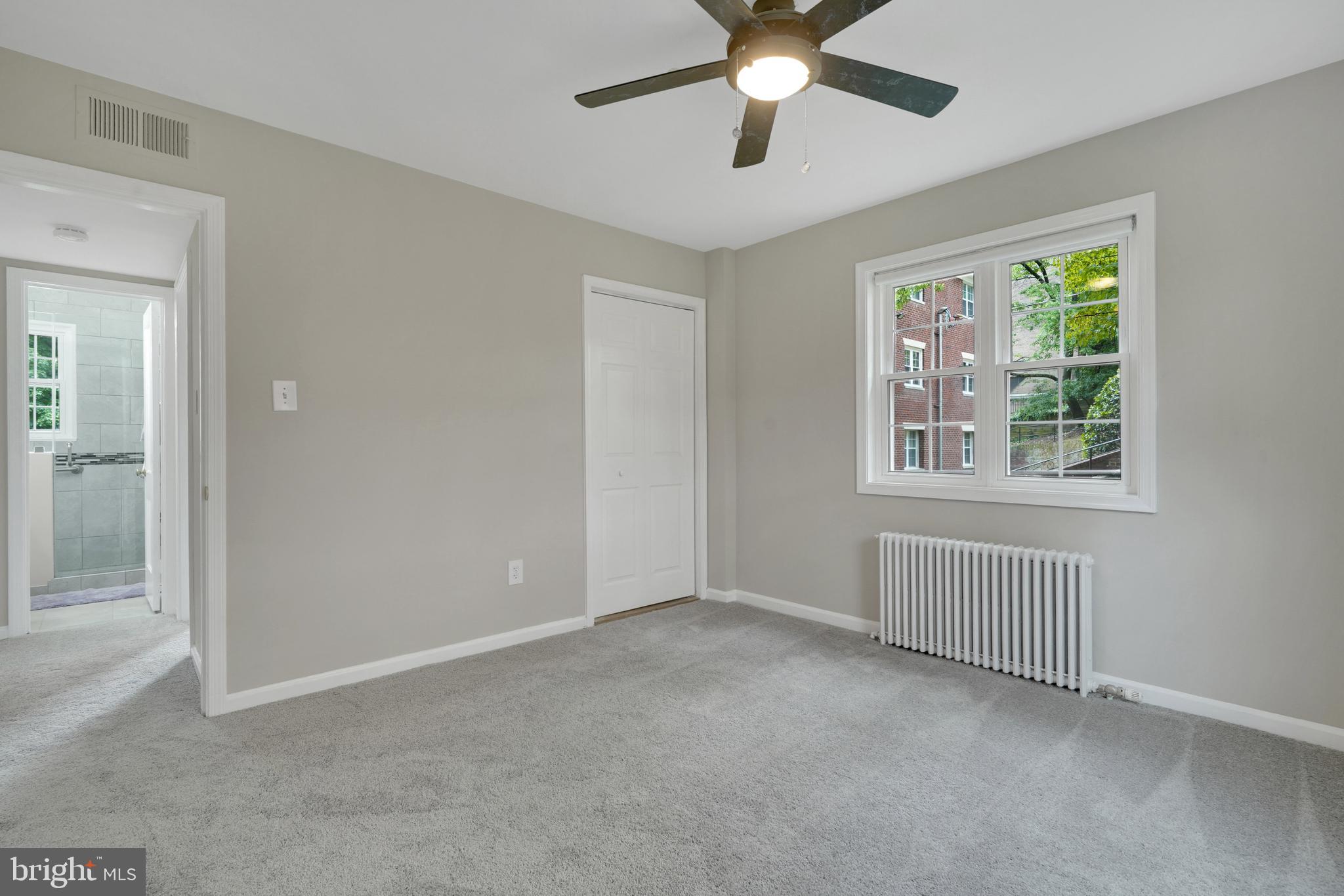 ROSSLYN HEIGHTS - Residential